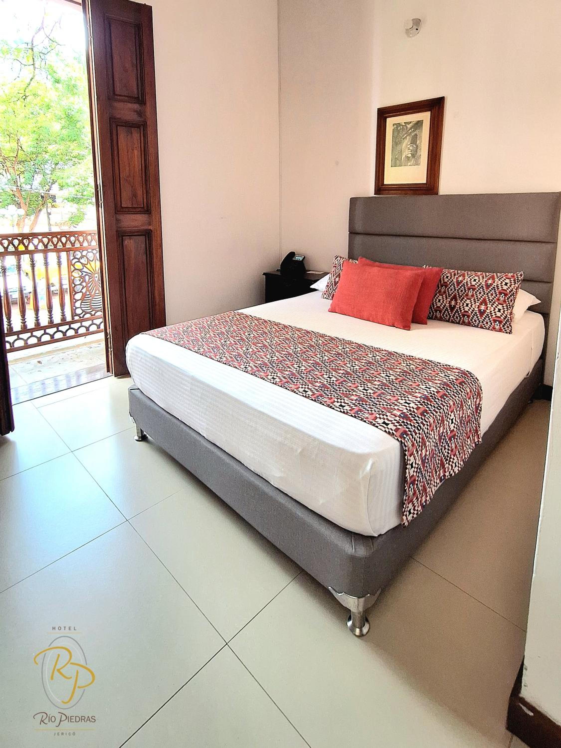Double Room with Balcony photo 1