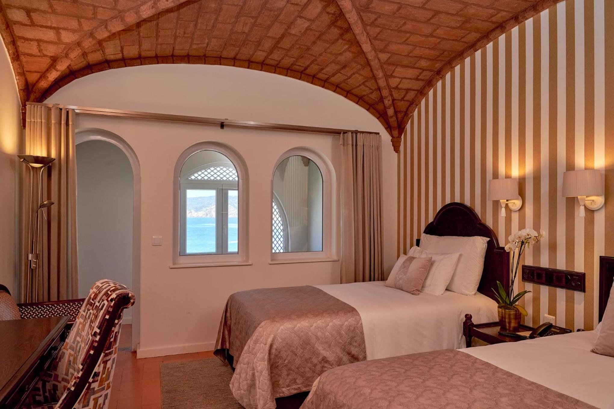 Superior Double or Twin Room with Sea View - Photo 1