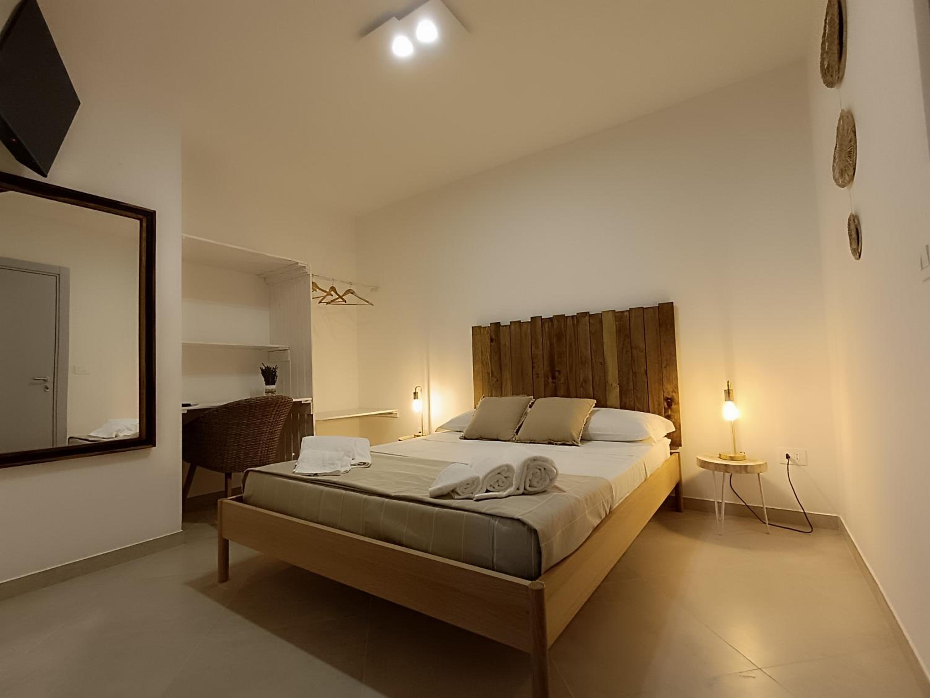 One-Bedroom House photo 1