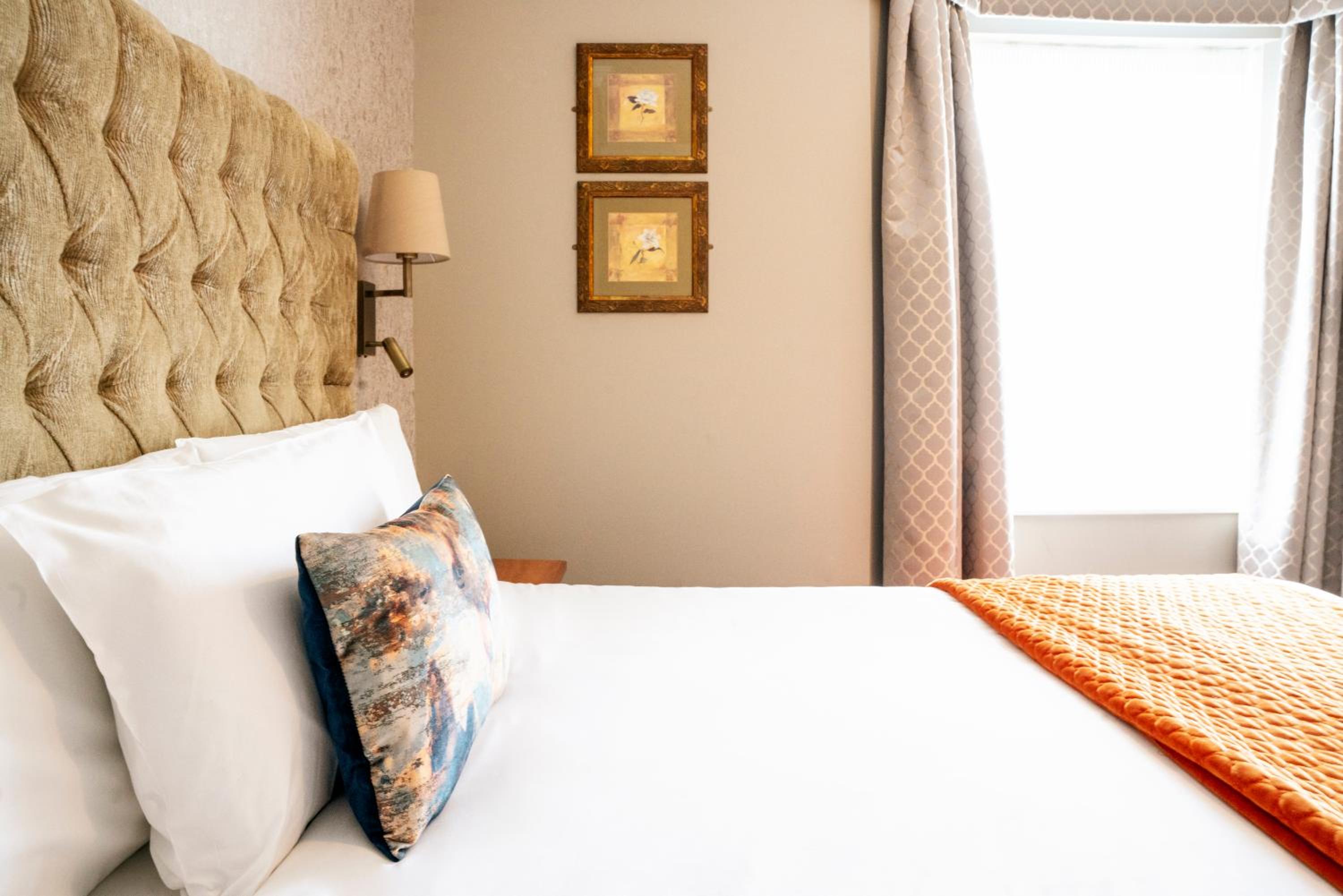 Standard Double Room - Photo 4