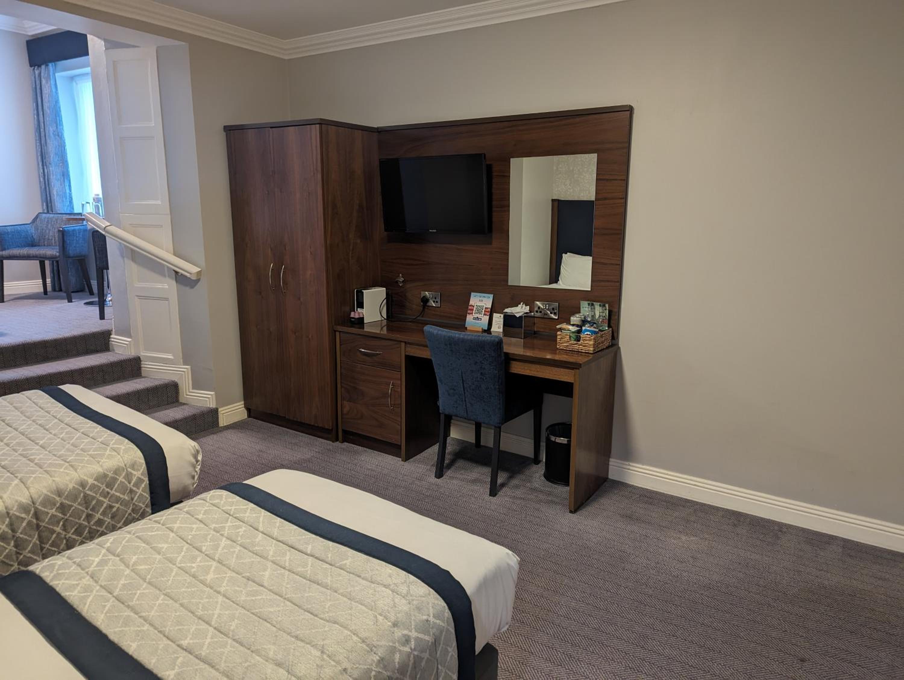 Deluxe Quadruple Room - Photo 6