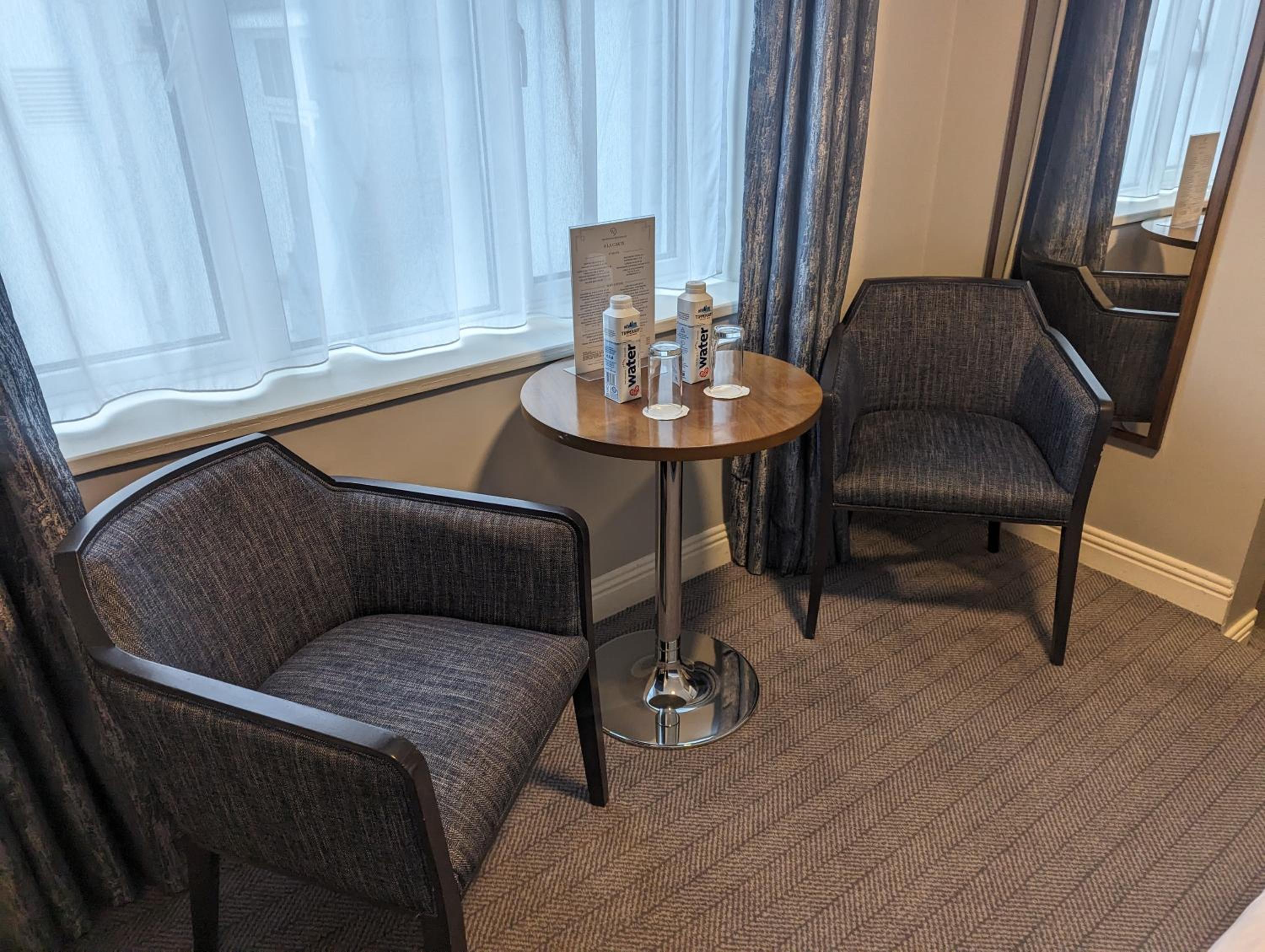 Deluxe Quadruple Room - Photo 7