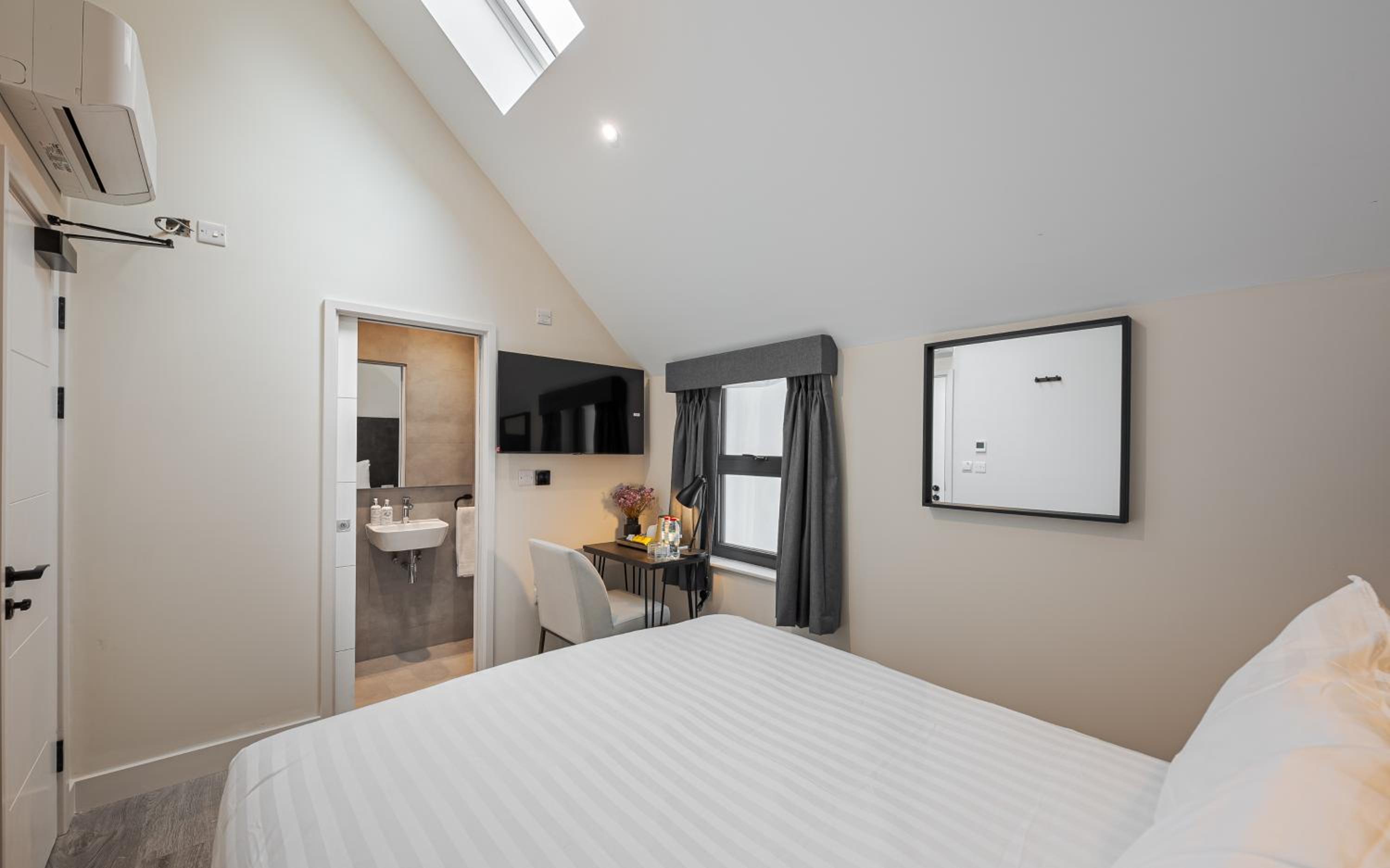 Superior Double Room photo 3