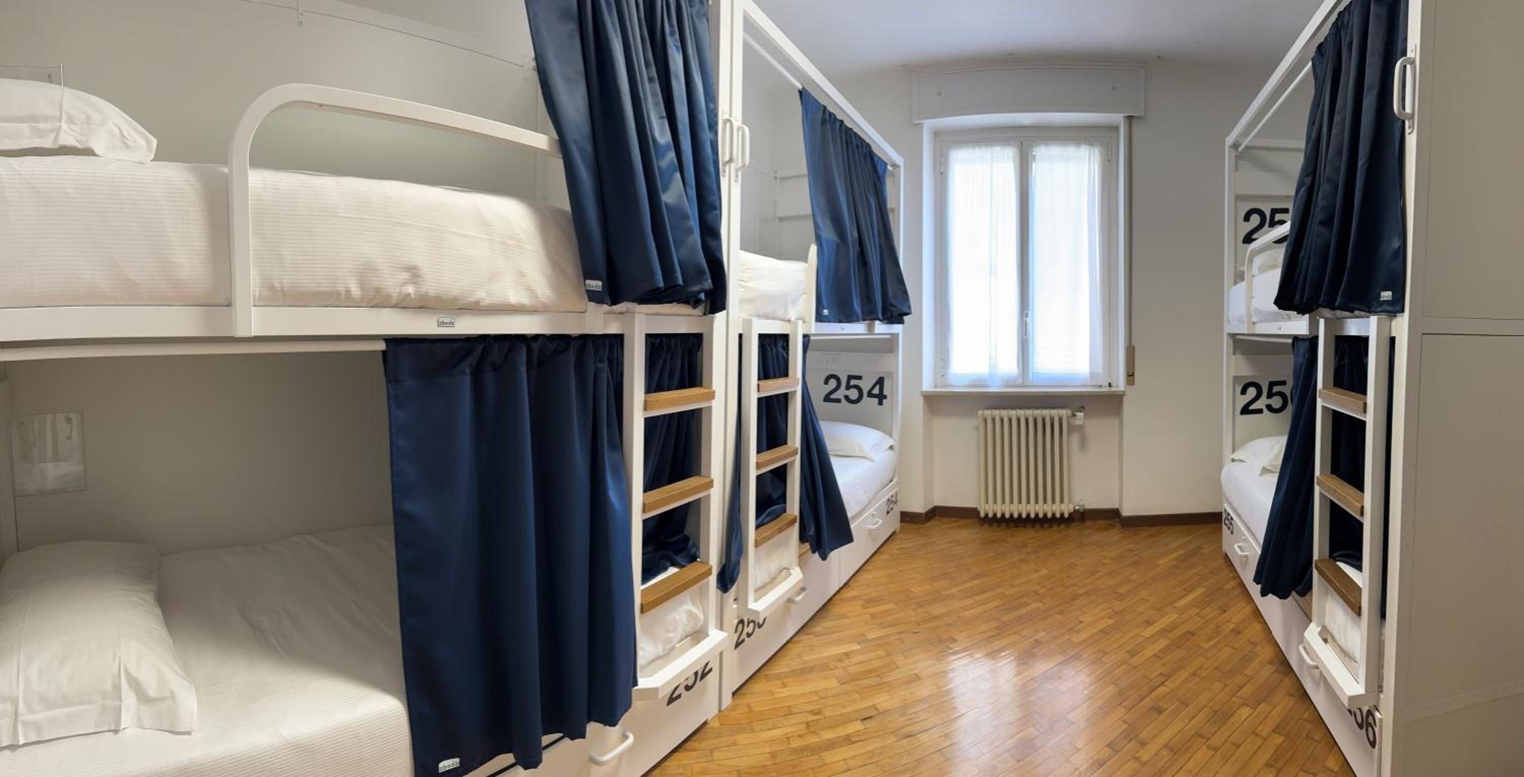 Dormitorio misto da 7 posti letto private bathroom