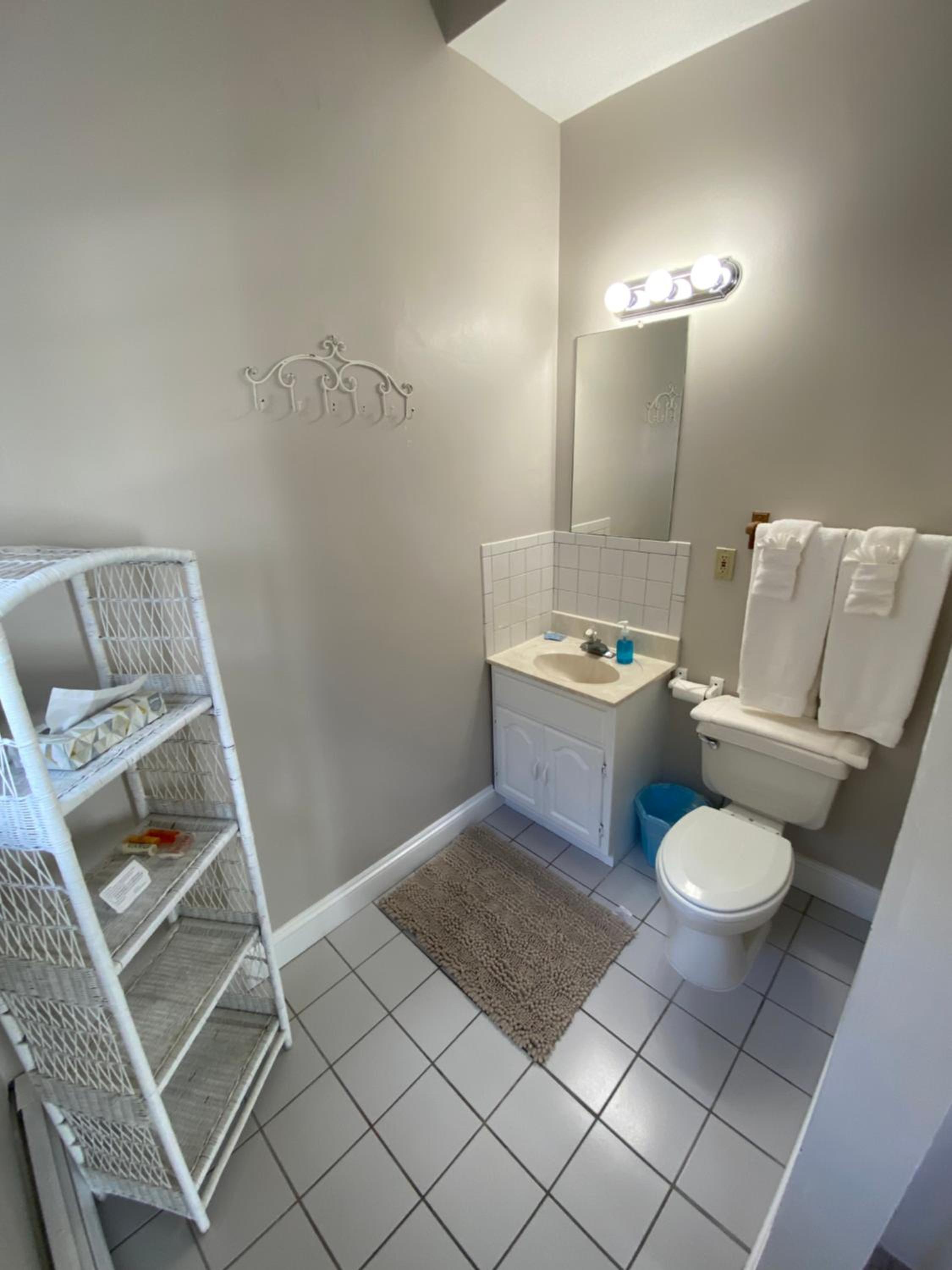 Deluxe King Room photo 2
