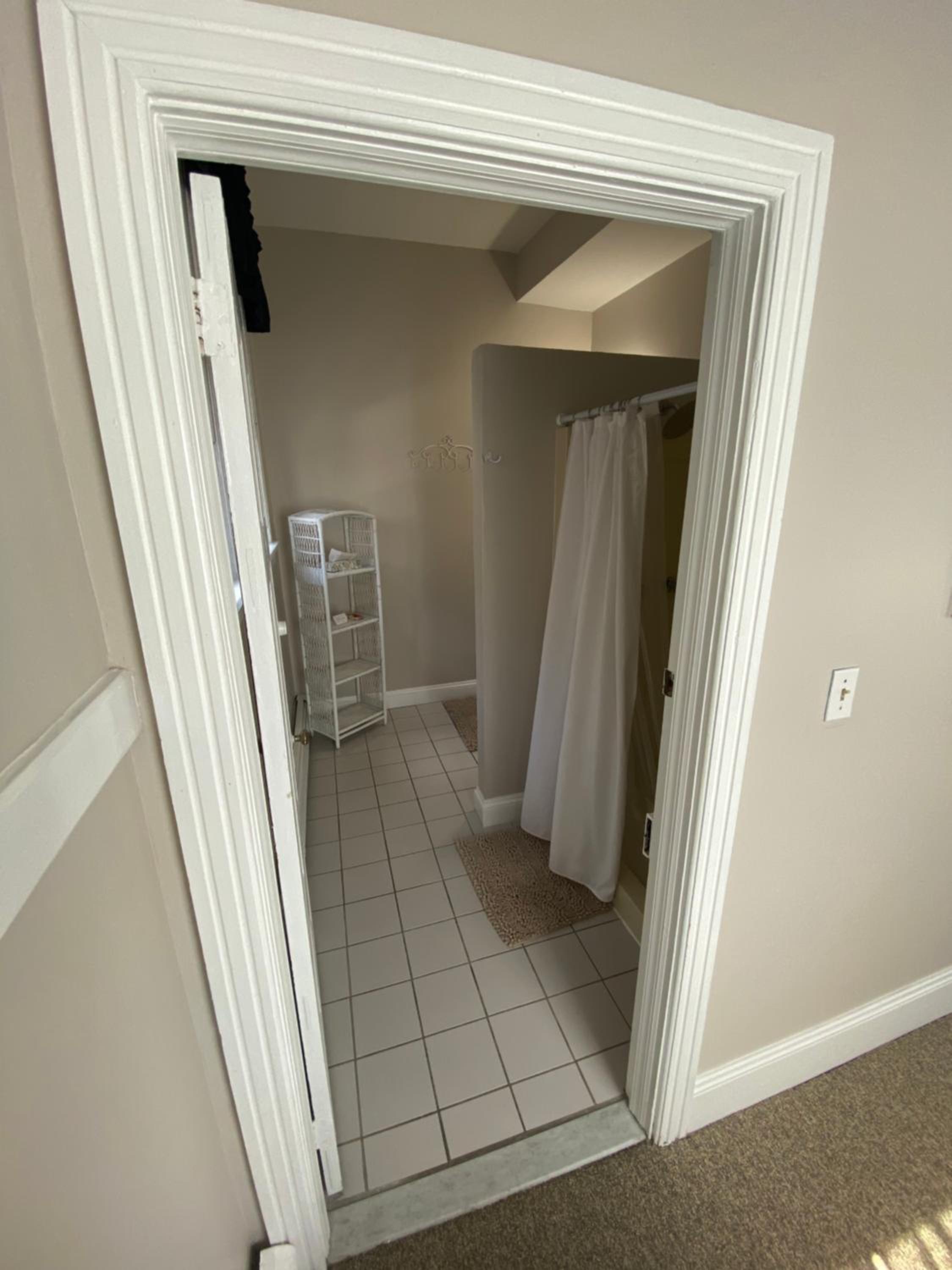 Deluxe King Room photo 3