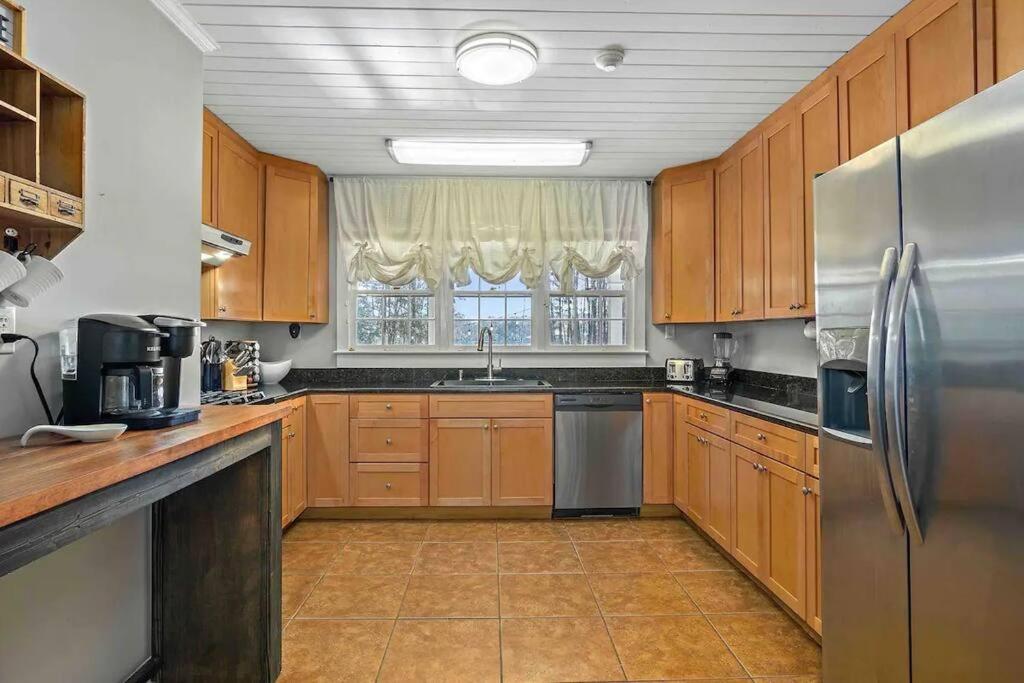 Four-Bedroom House photo 3