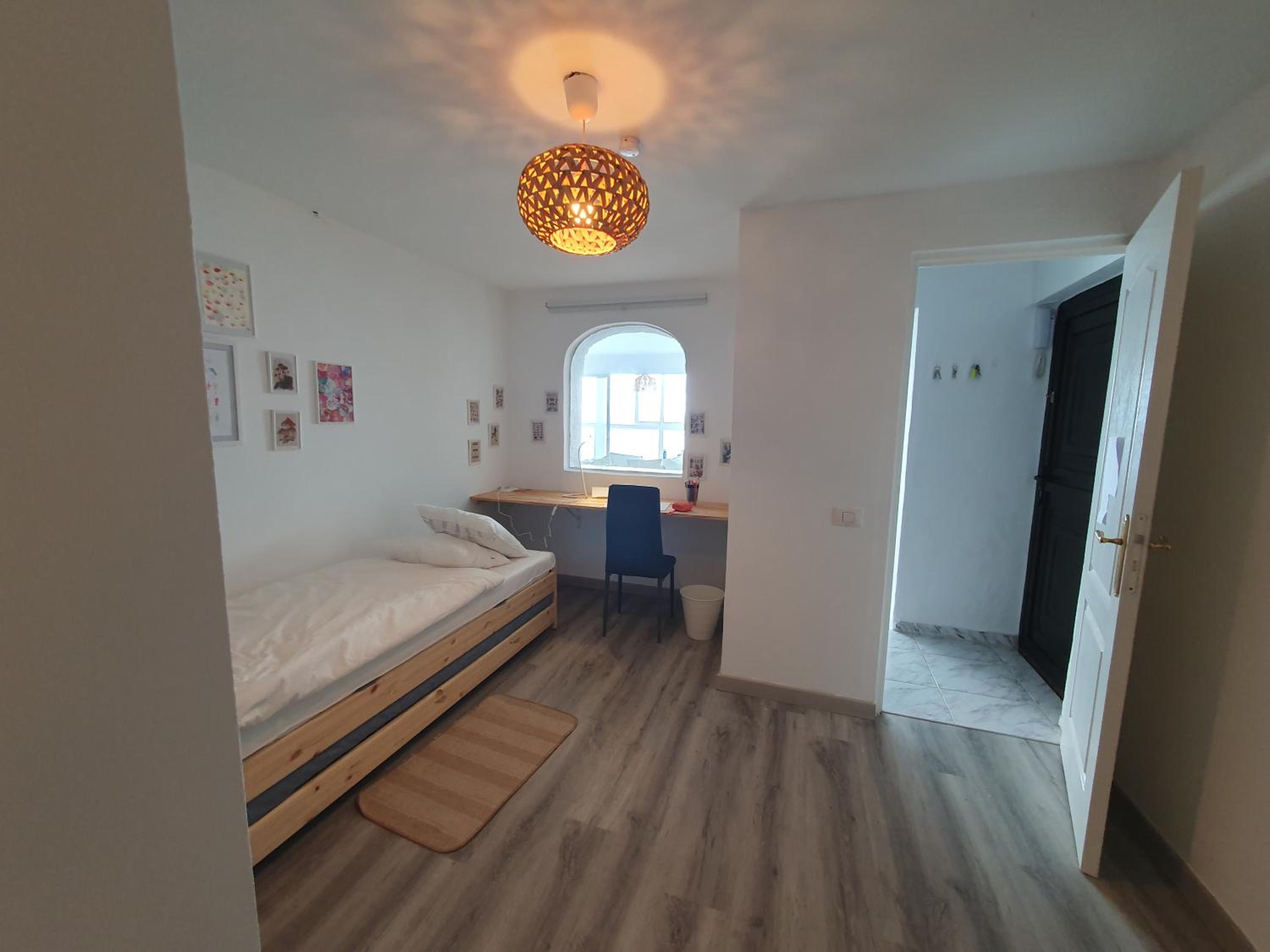 Apartamento de dos habitaciones con vista al mar