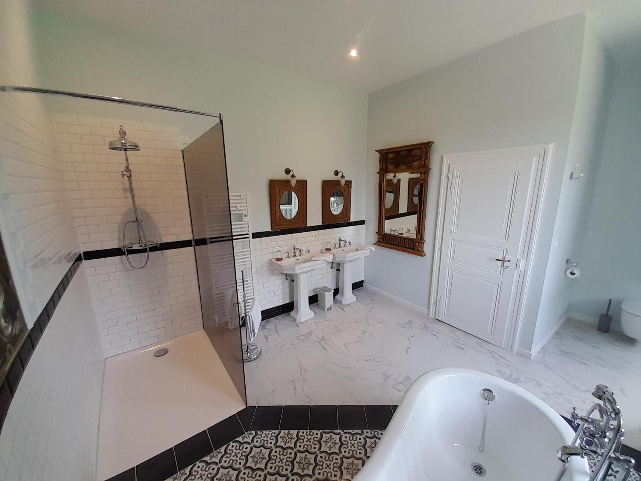 Suite photo 3