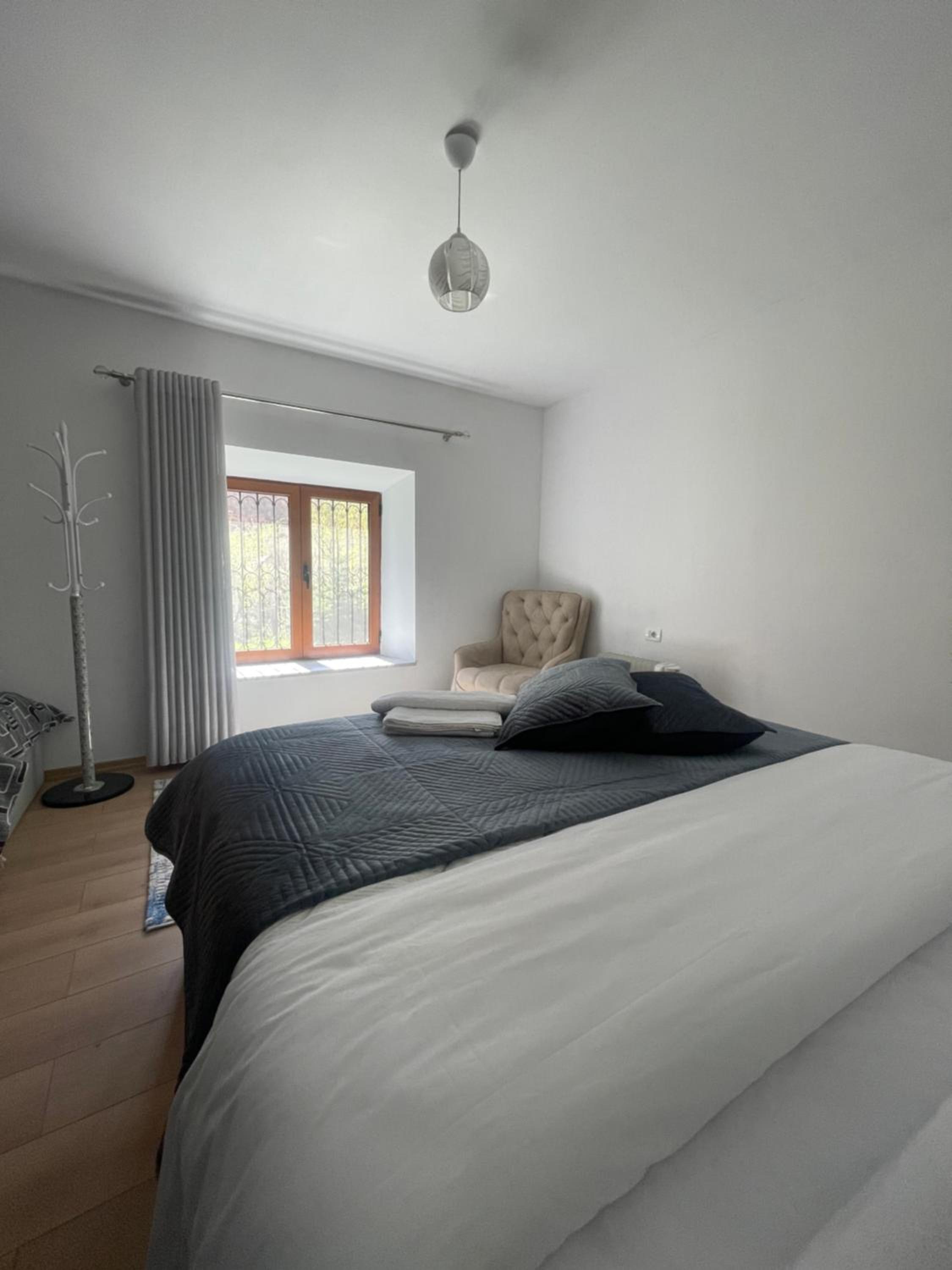 Double Room with Private Bathroom photo 3
