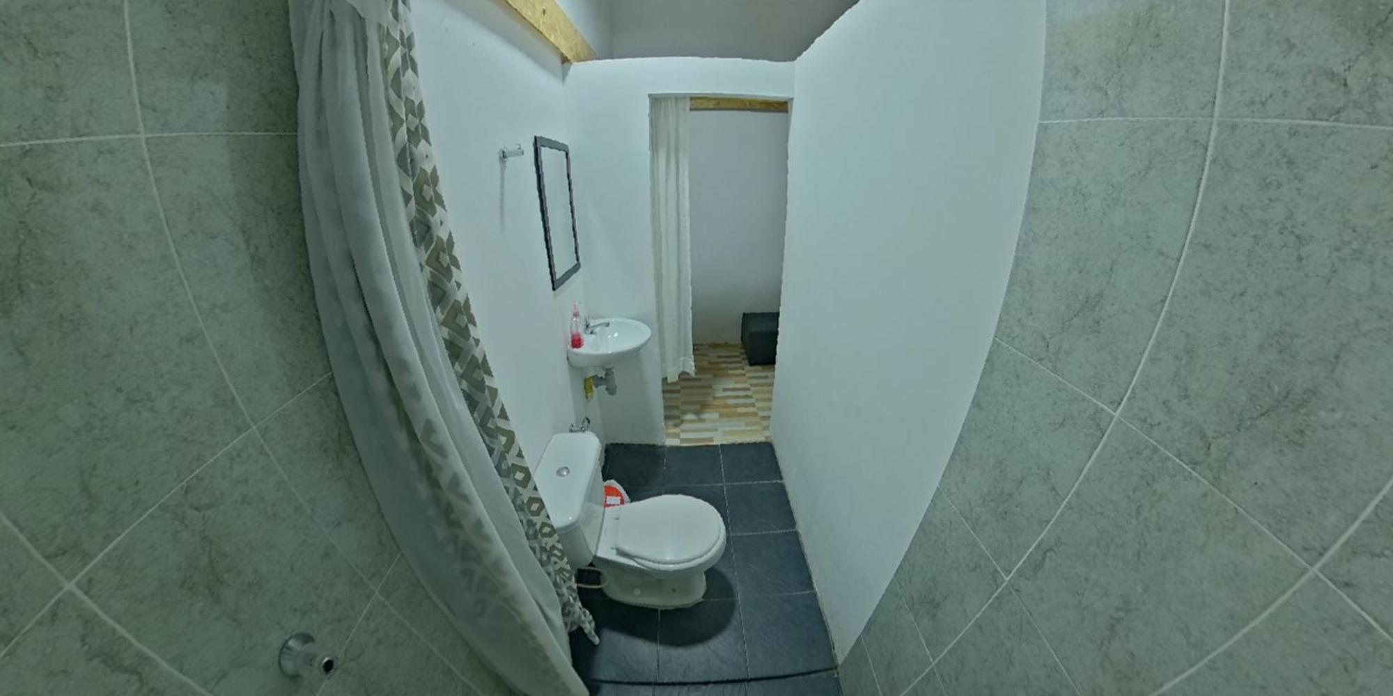 Double Room with Private Bathroom photo 3