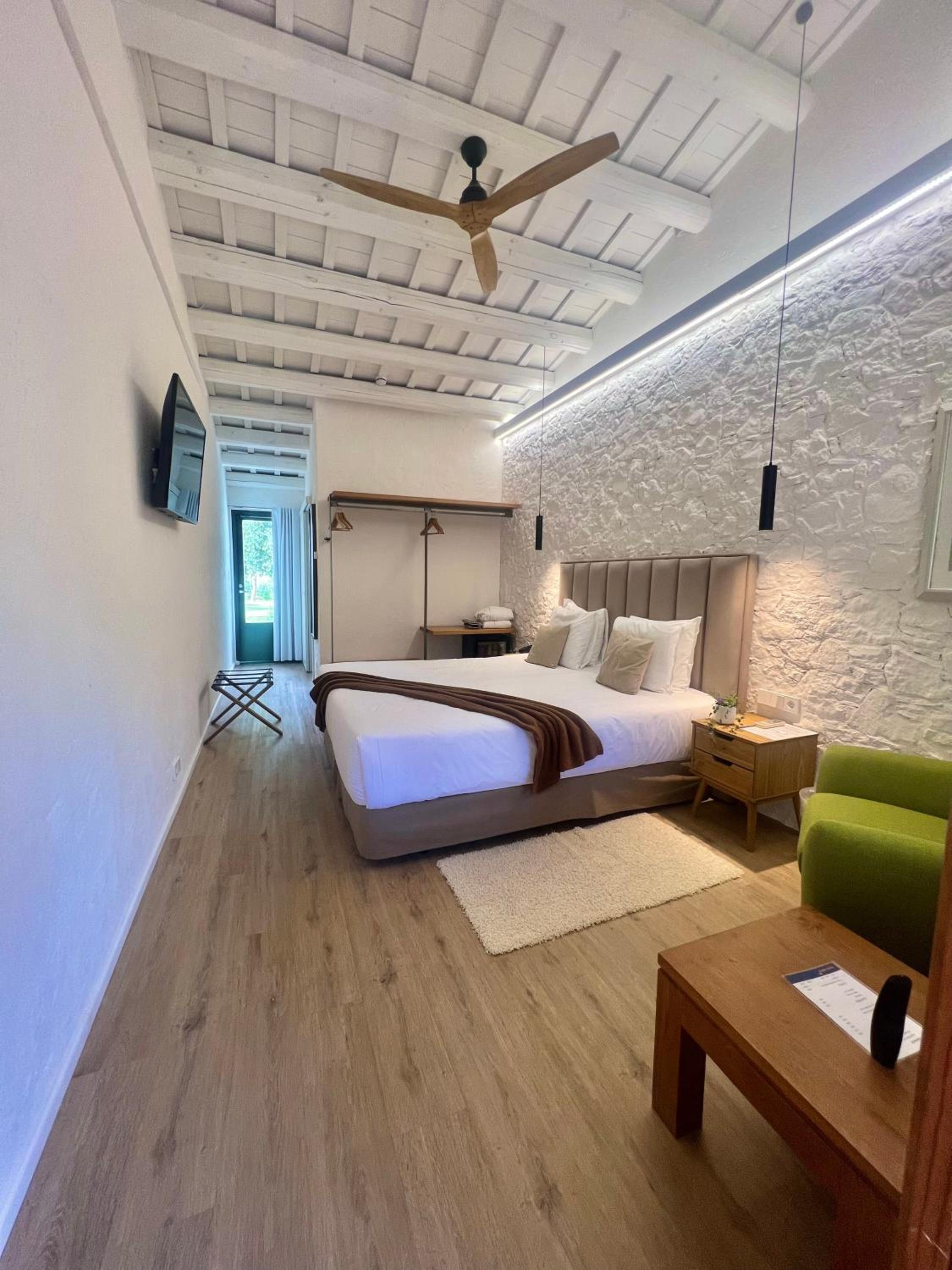 Double Room with Terrace - Photo 21