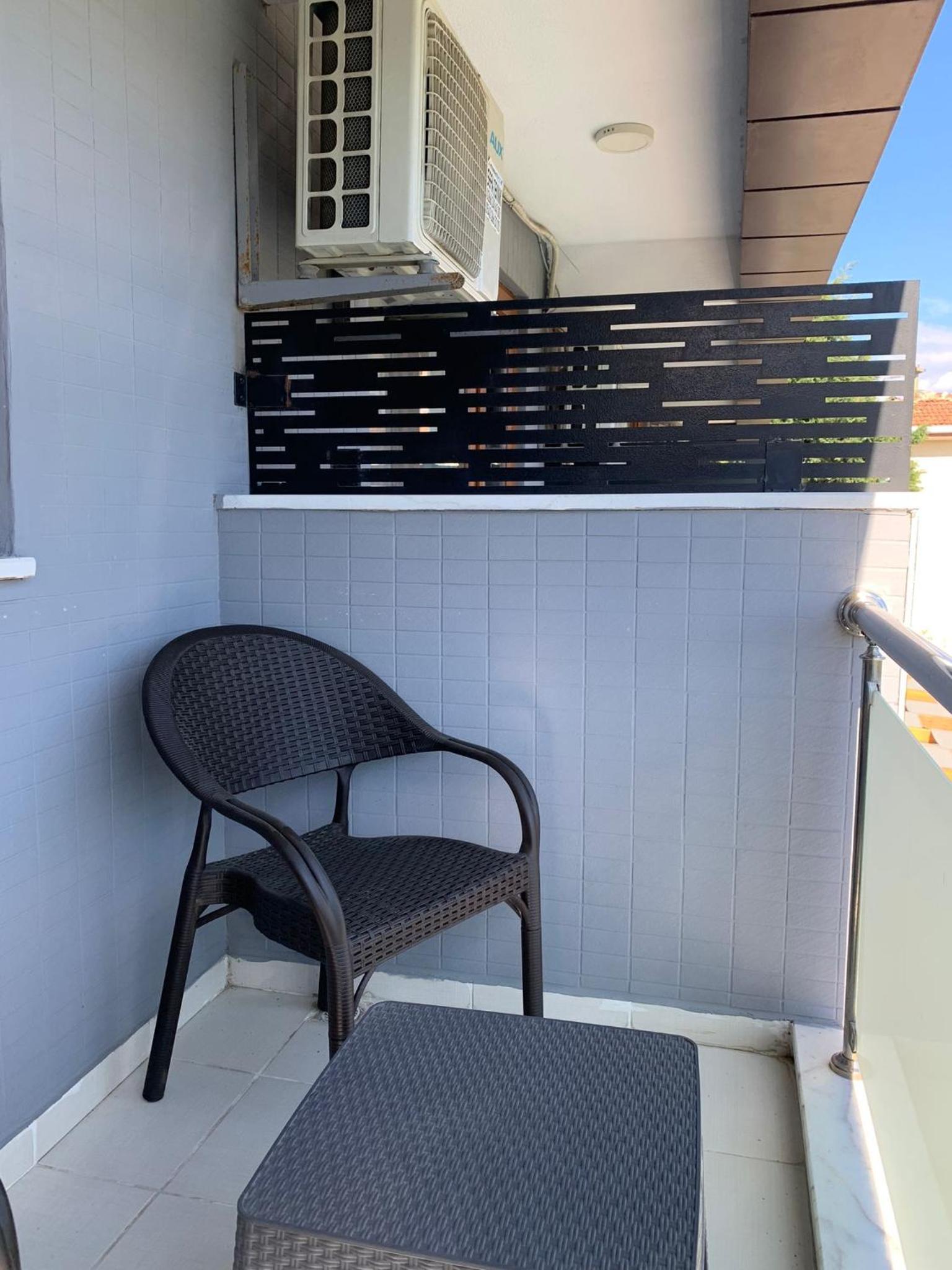 Double Room with Pool View photo 3