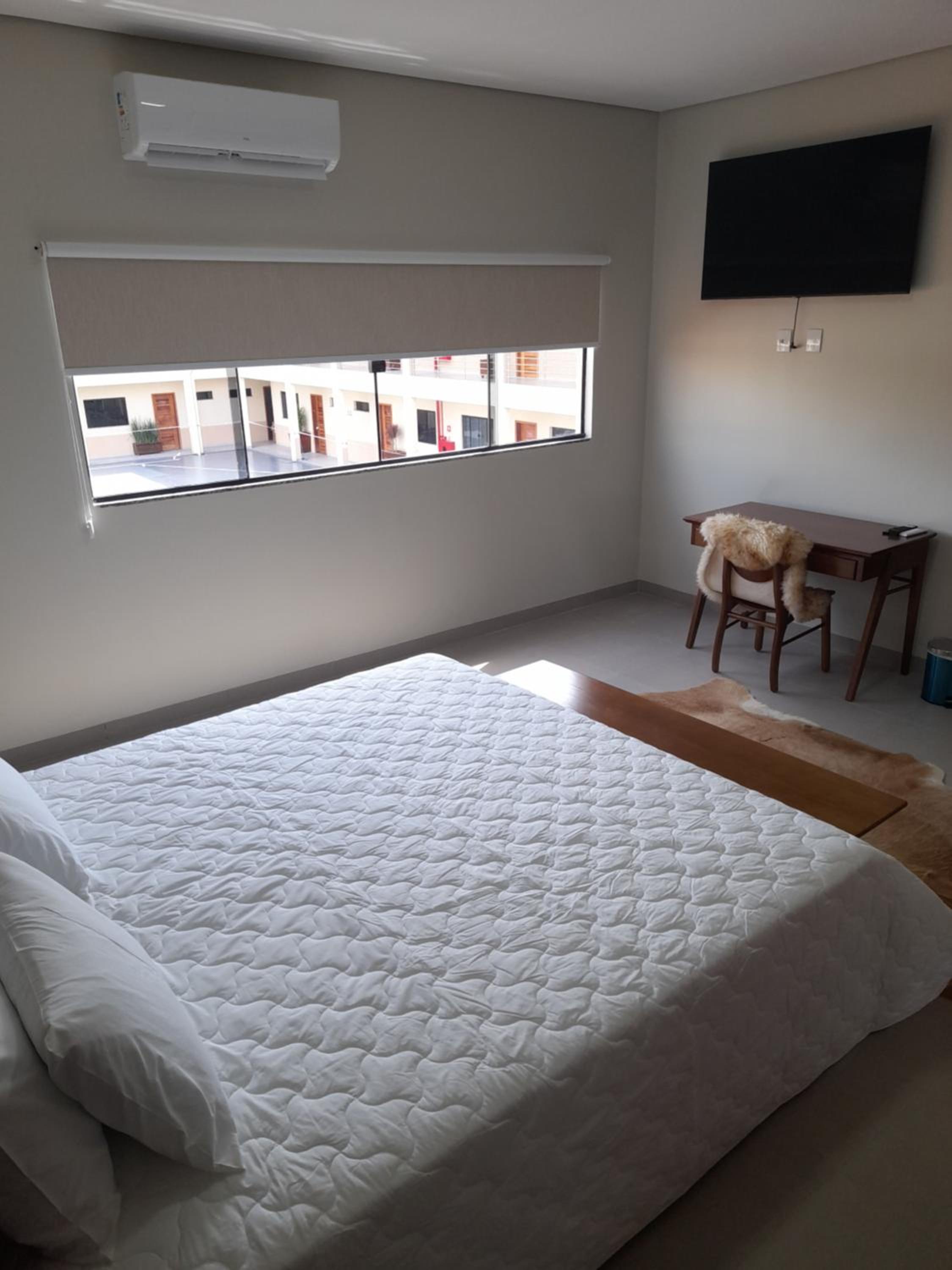 Deluxe Suite with Spa Bath photo 3