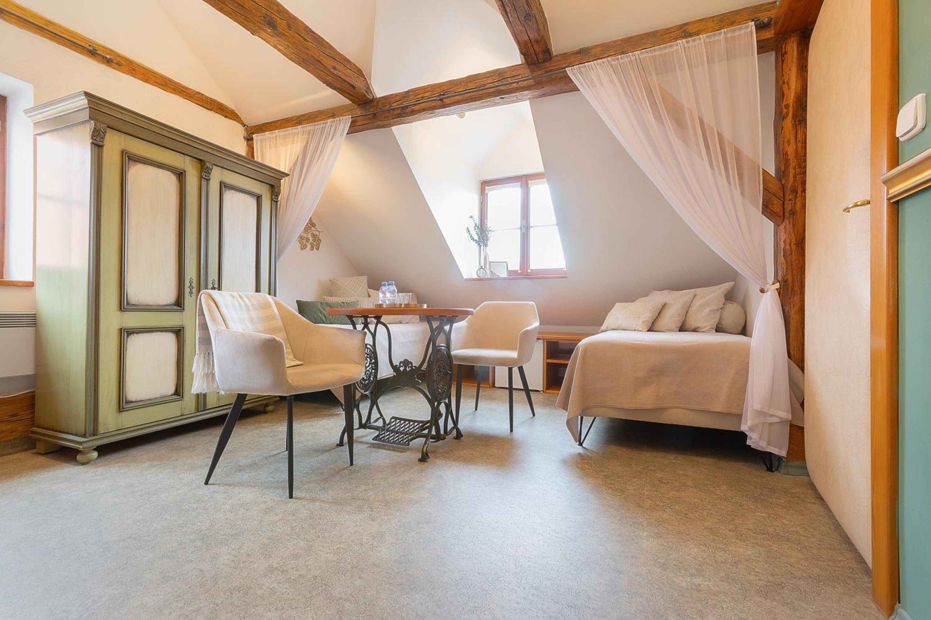 Attic Deluxe Room with King Size Bed and Bath - Photo 1