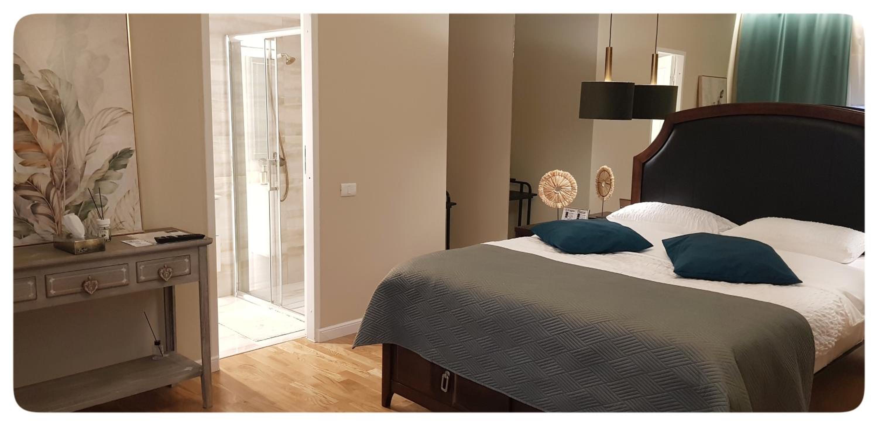 Deluxe Double Room photo 2