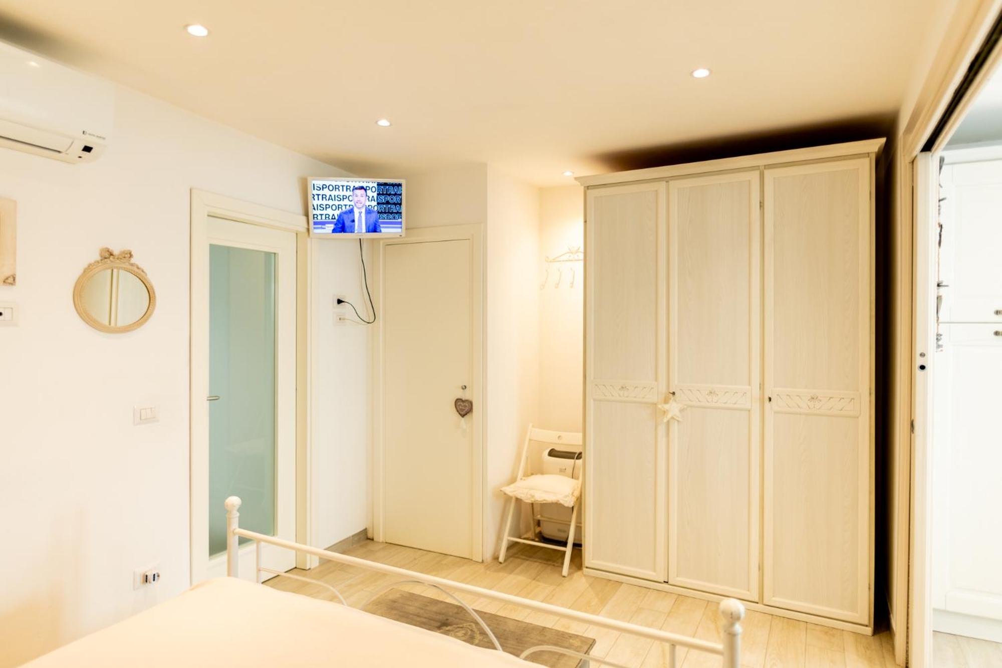 Apartment - Ground Floor photo 2
