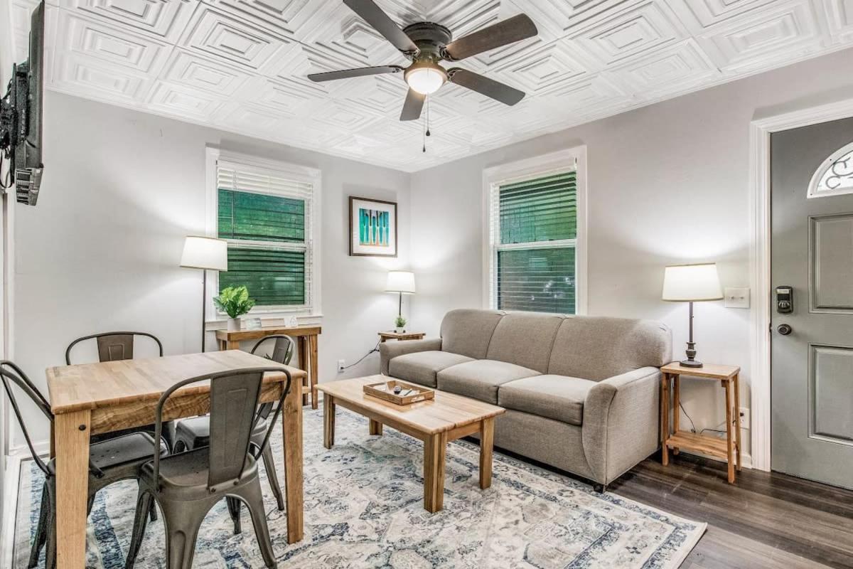Apartment photo 1