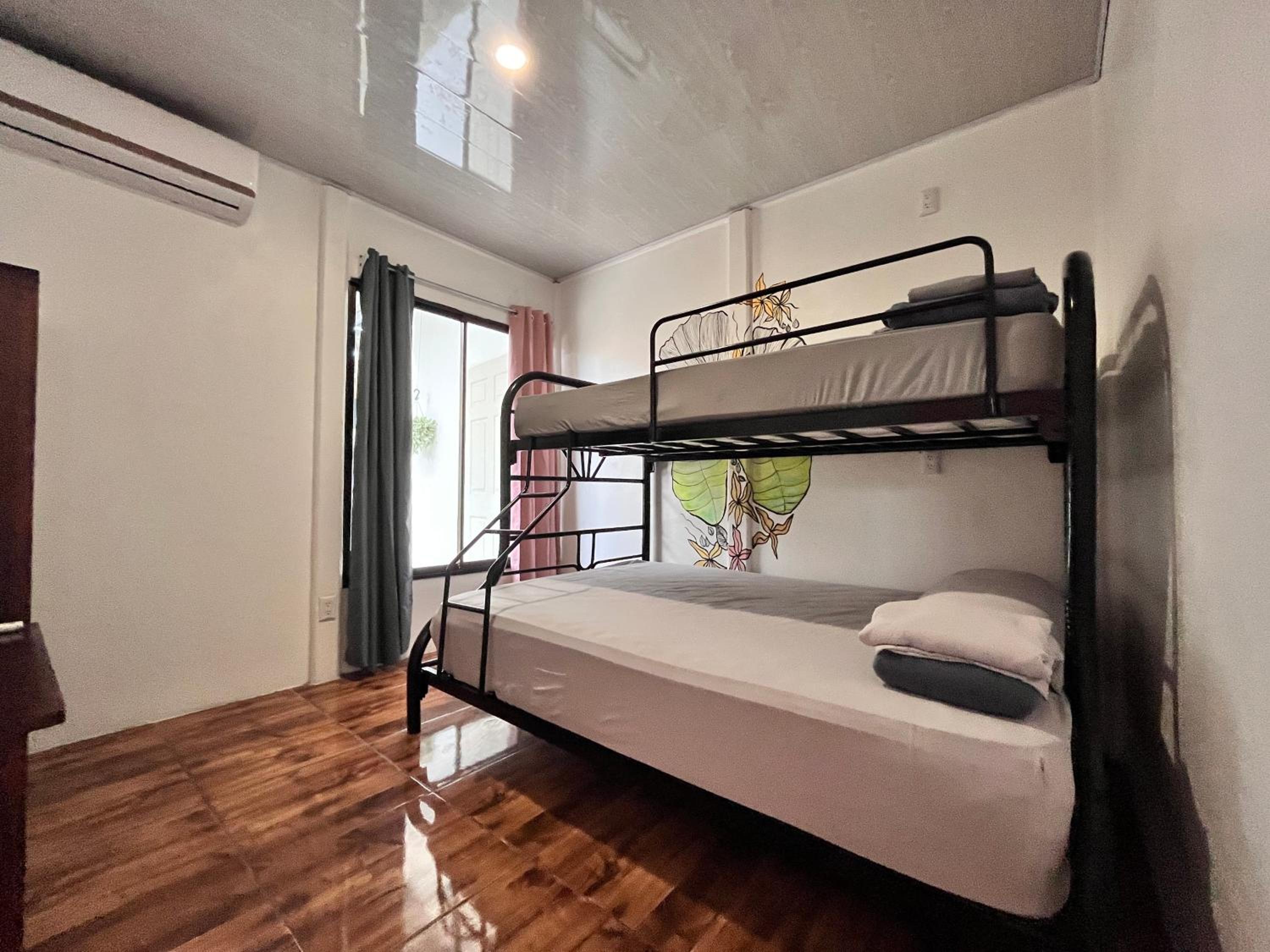 Deluxe Triple Room photo 3