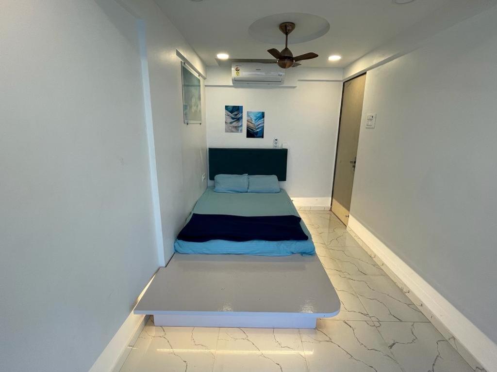 Apartment With Sea View photo 2
