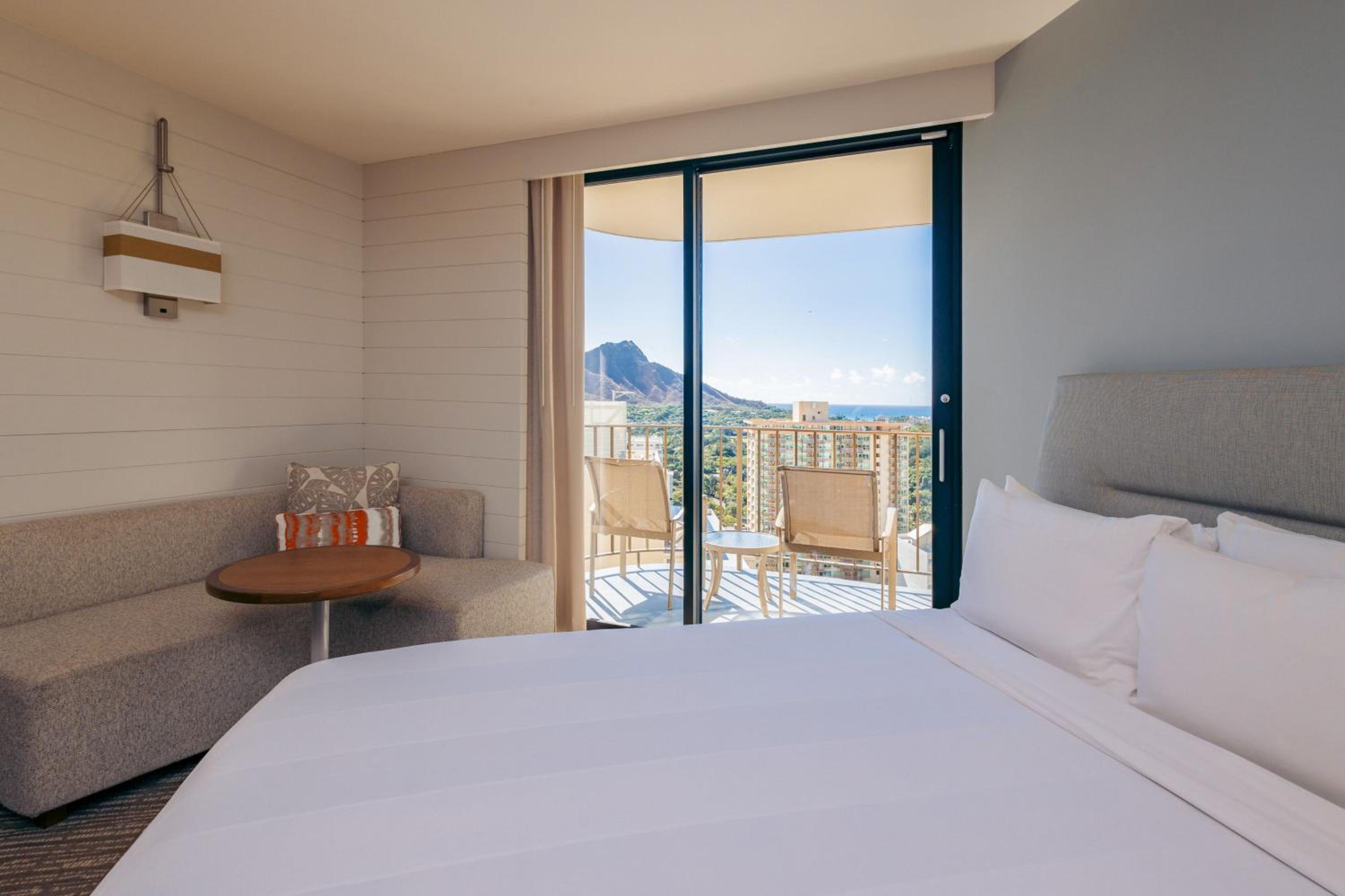 Diamond Head Ocean View, Guest room, 2 Double, Balcony - Photo 2