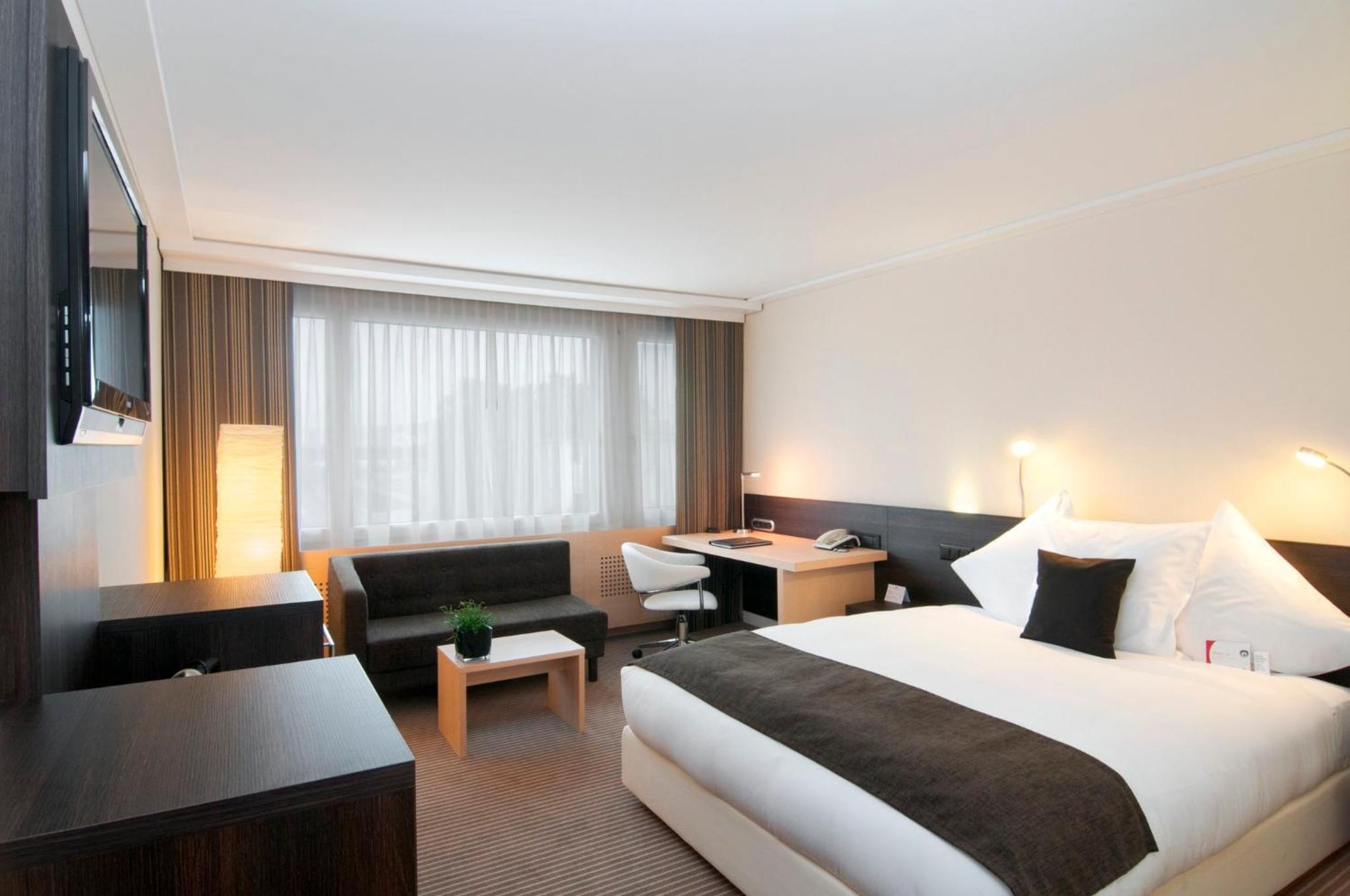 Premium Queen Room - Photo 1