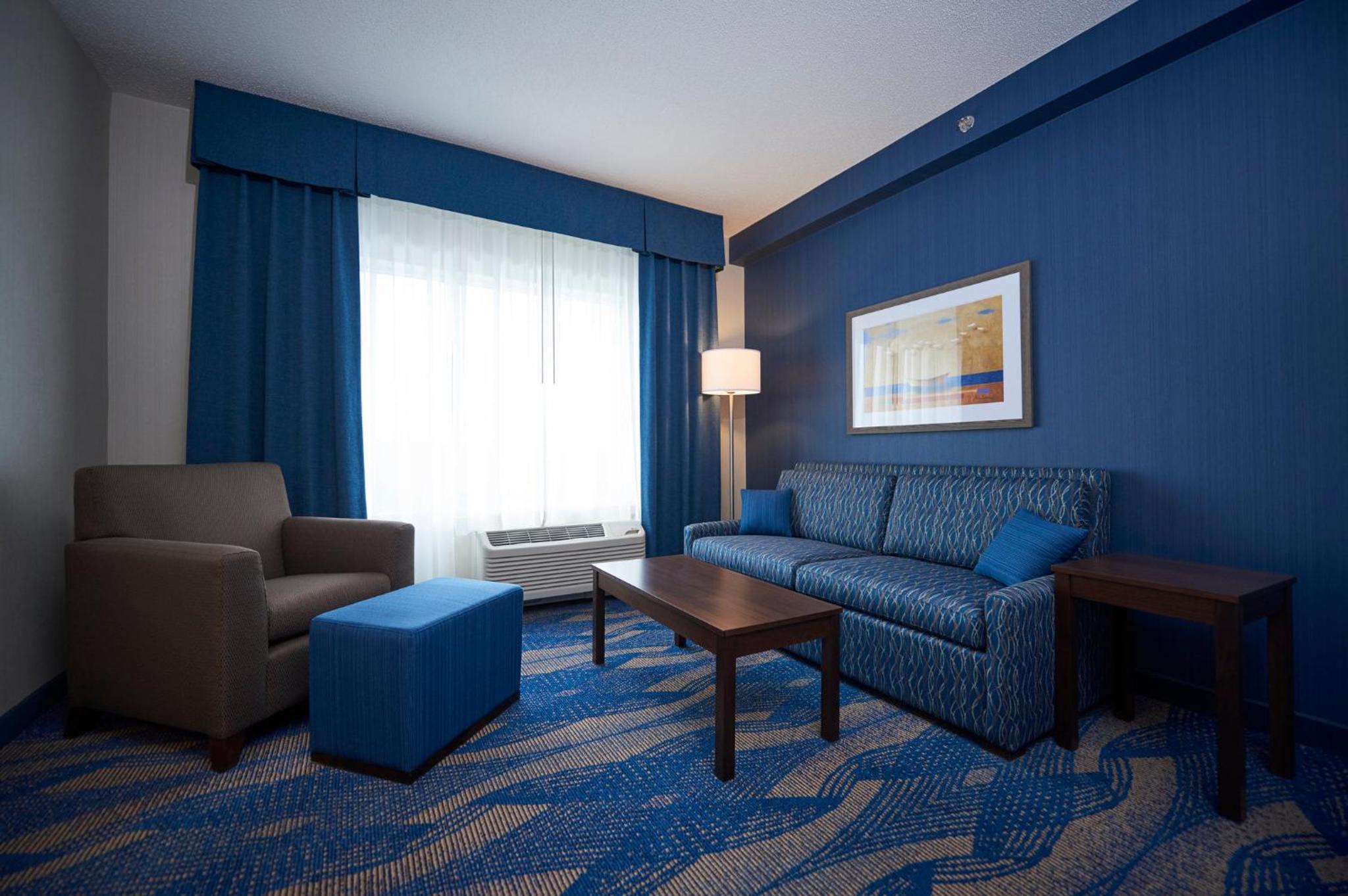 King Suite with Sofa Bed
