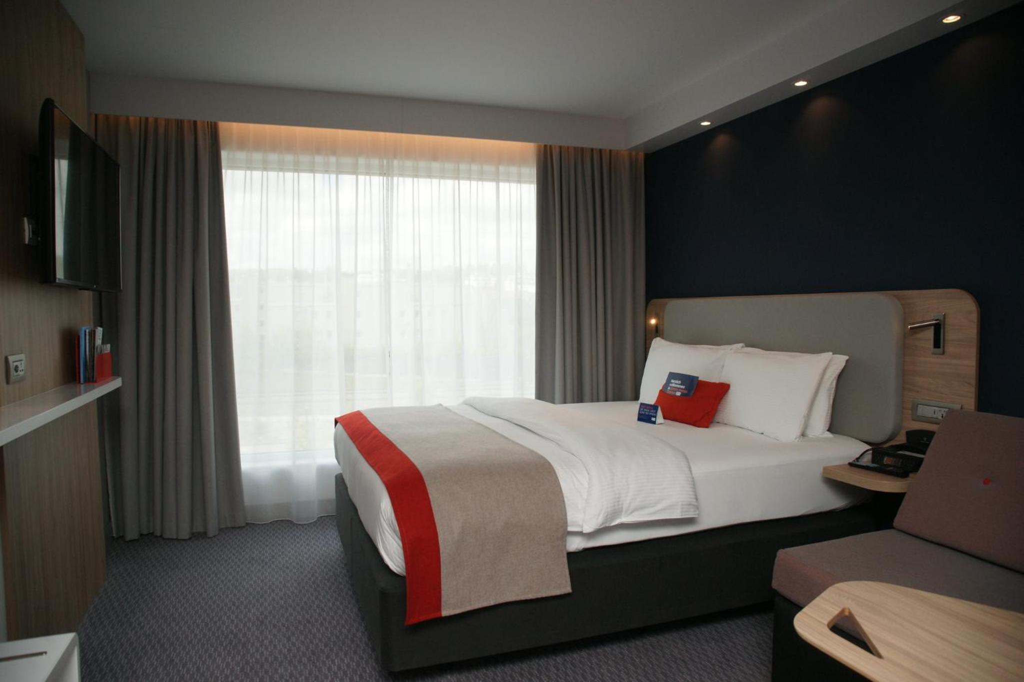 Standard Double Room with Sofa Bed - Photo 2