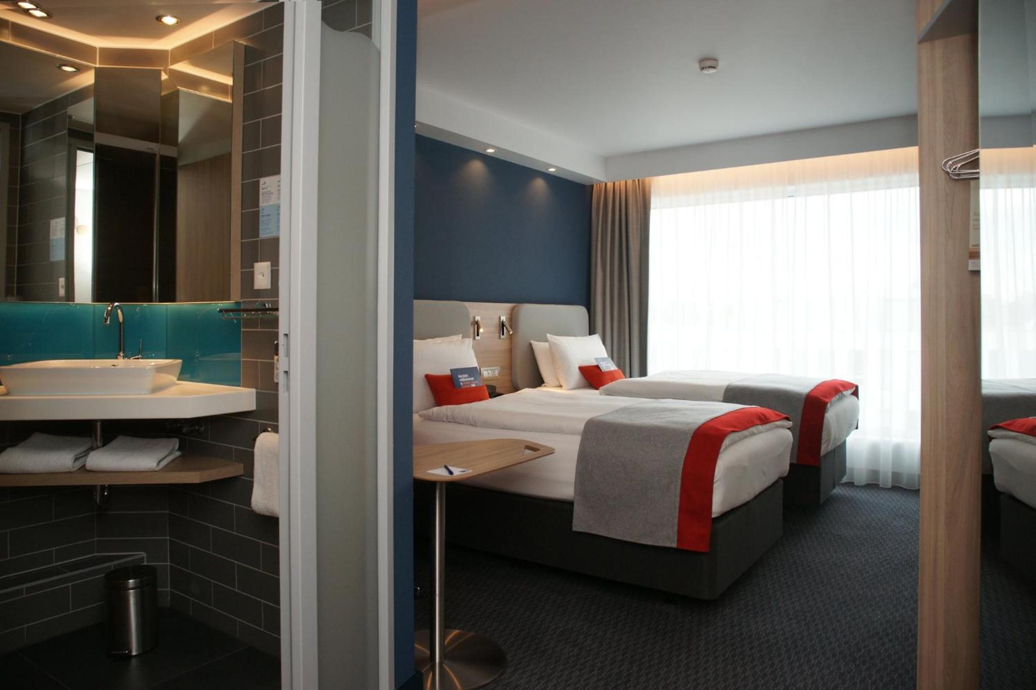 Standard Twin Room - Free Breakfast - Photo 5