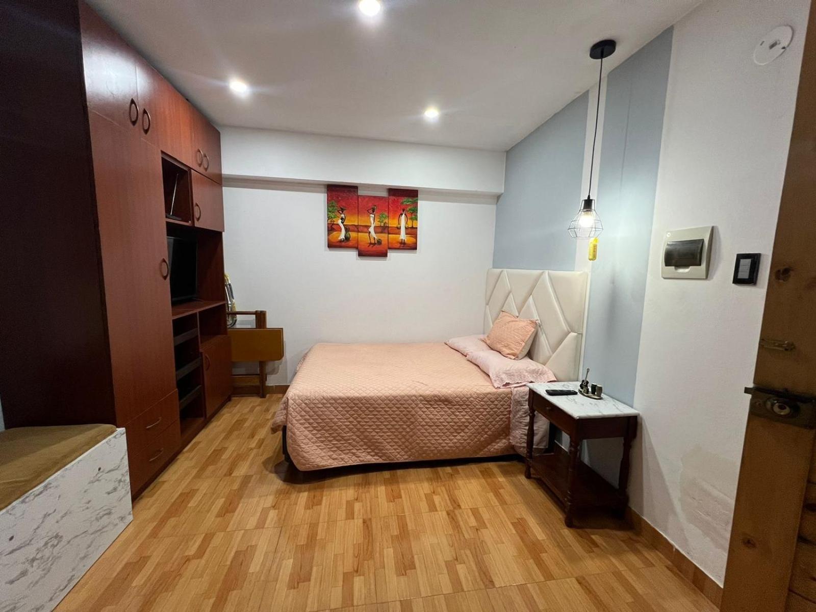 Single Room photo 3