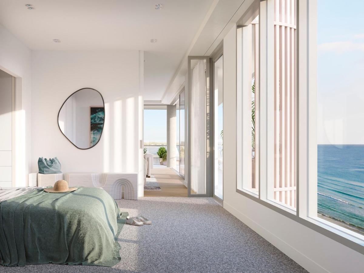 3 Bedroom Skyline Oceanfront Suite photo 3