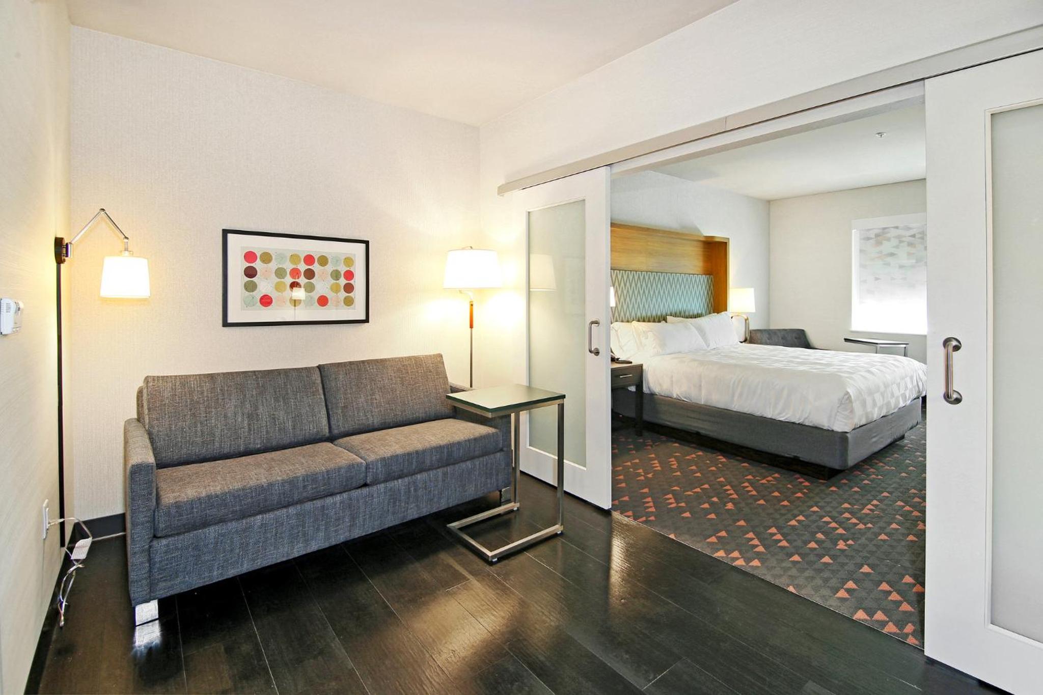 Standard King Room with Sofa Bed