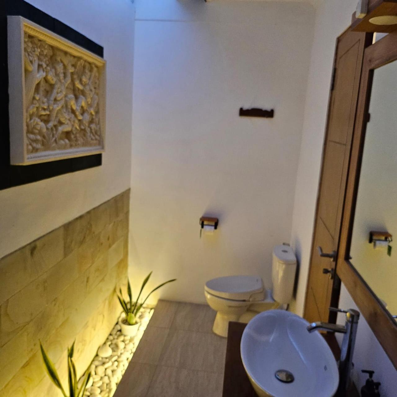 Deluxe Double Room - Photo 9