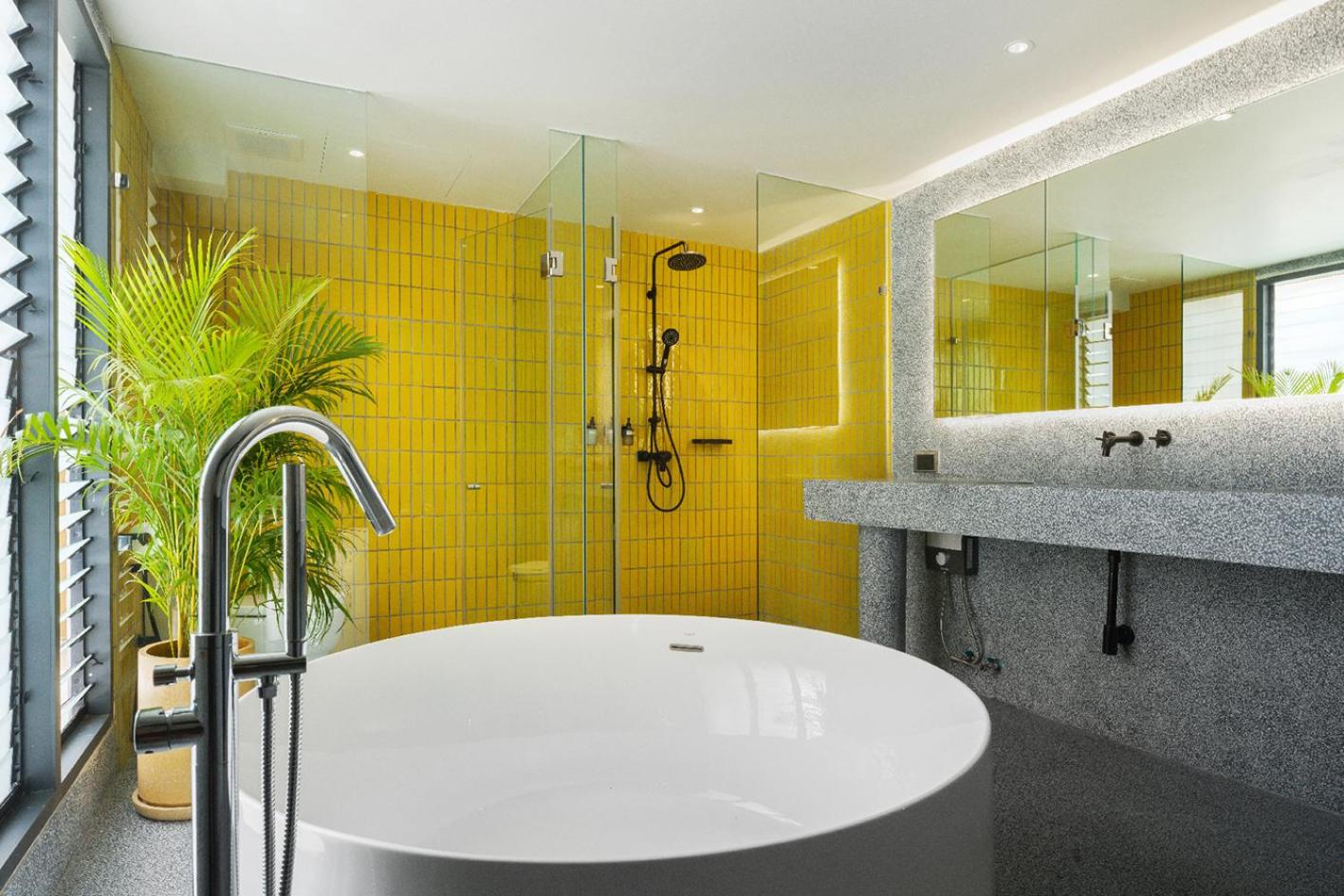 Studio with Spa Bath photo 3