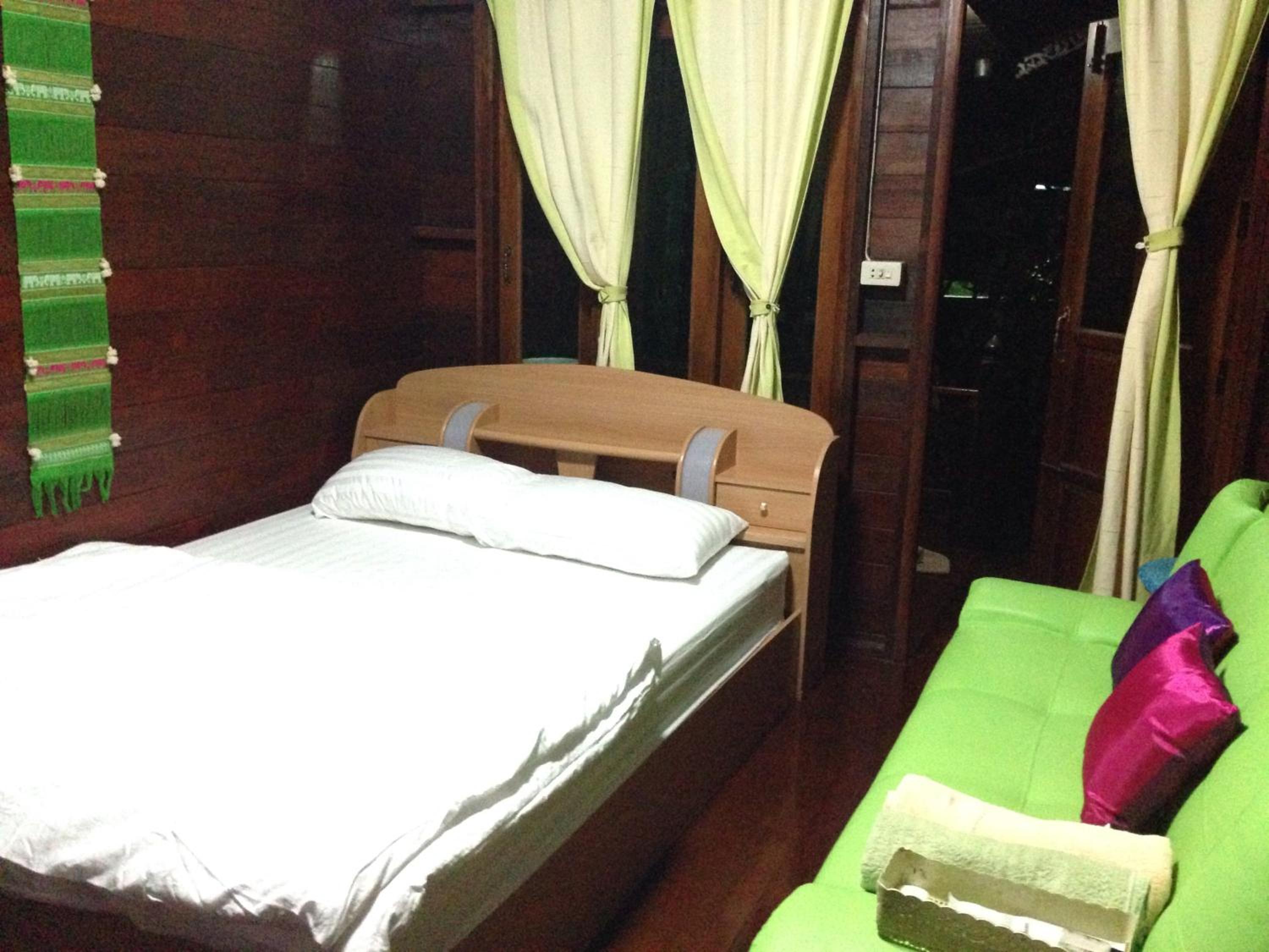 Small Double Room - Photo 4