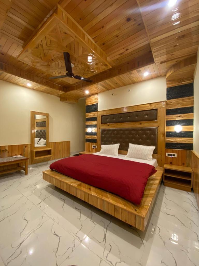 Double Room with Mountain View photo 2