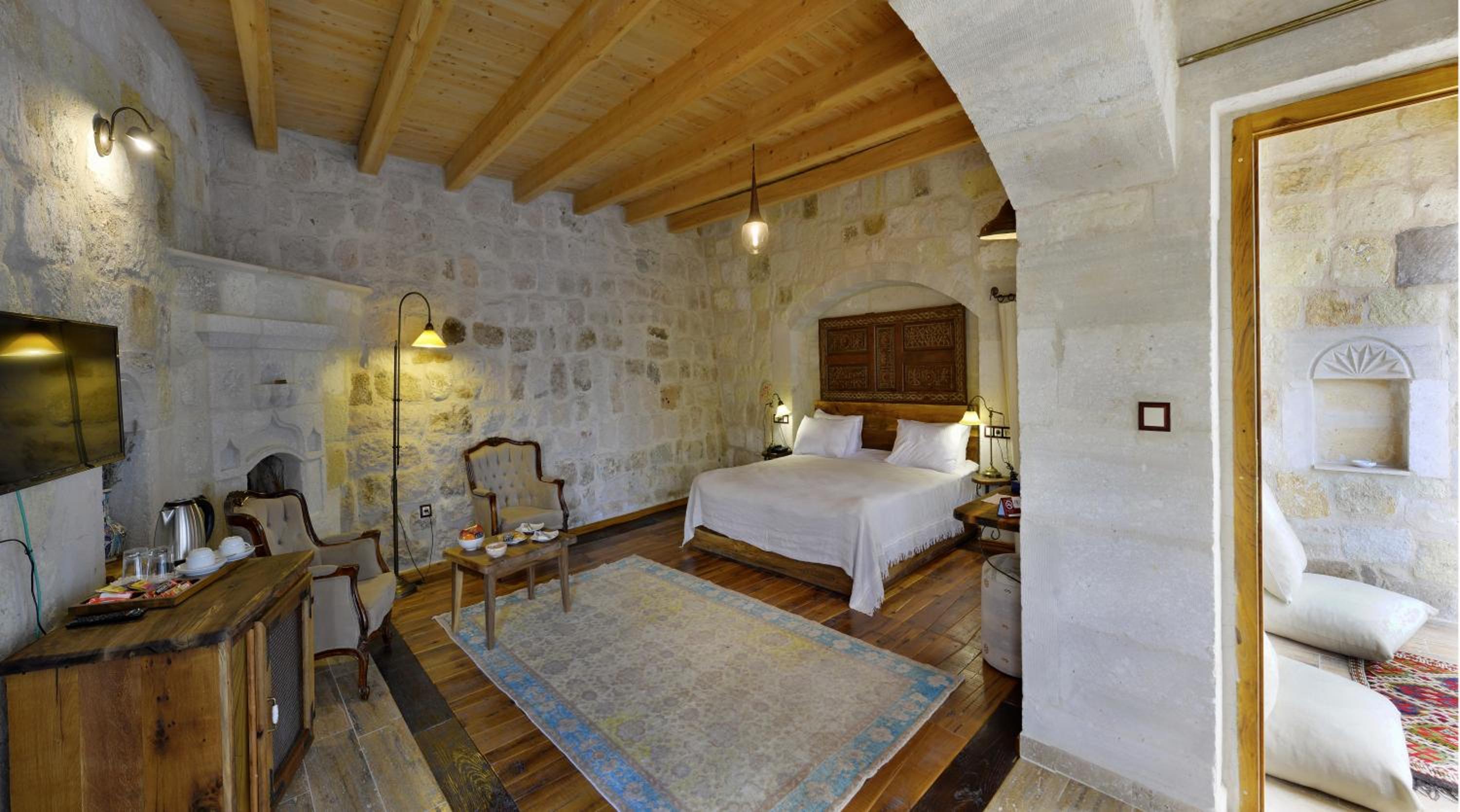 King Suite - Photo 9
