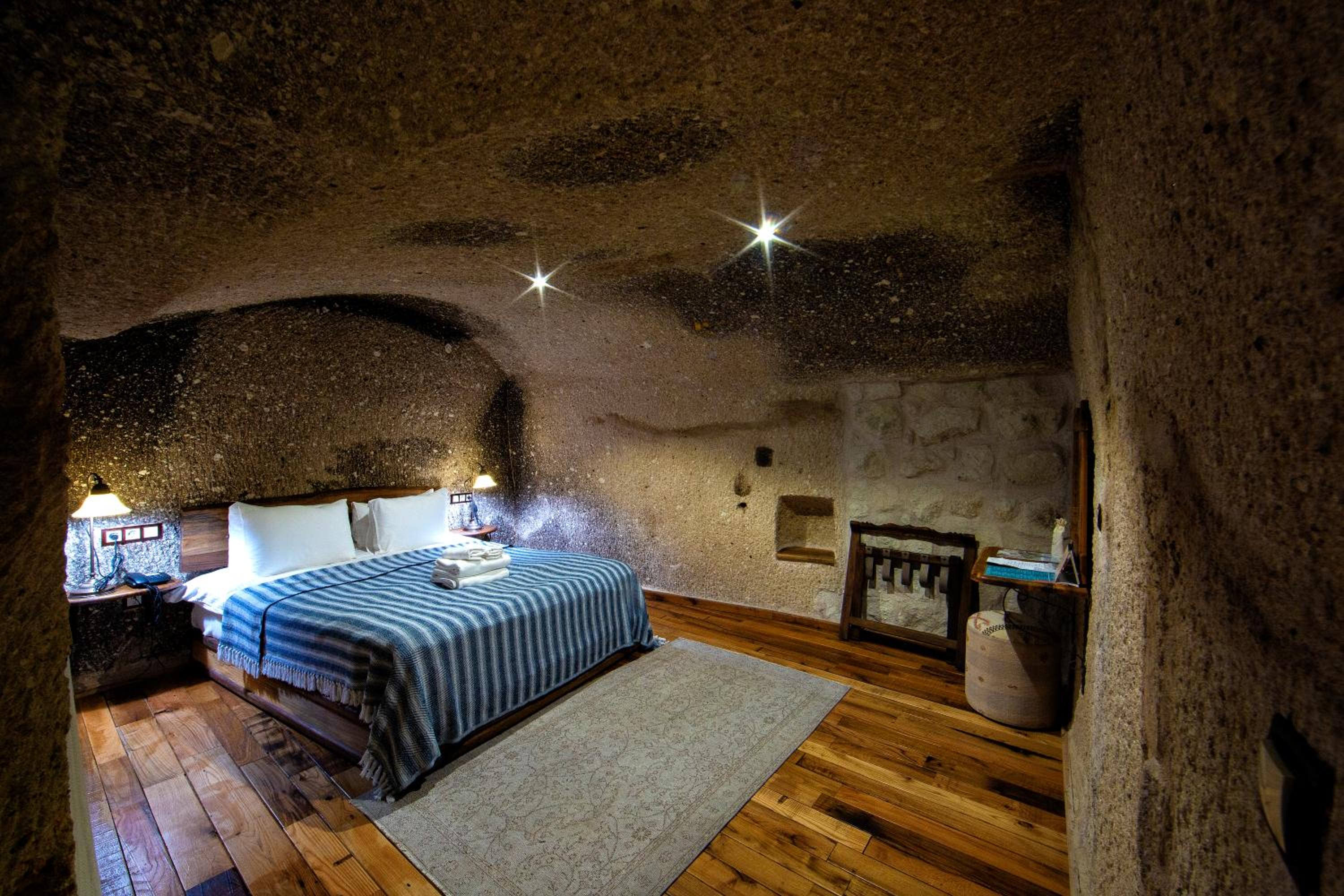 King Suite - Photo 4