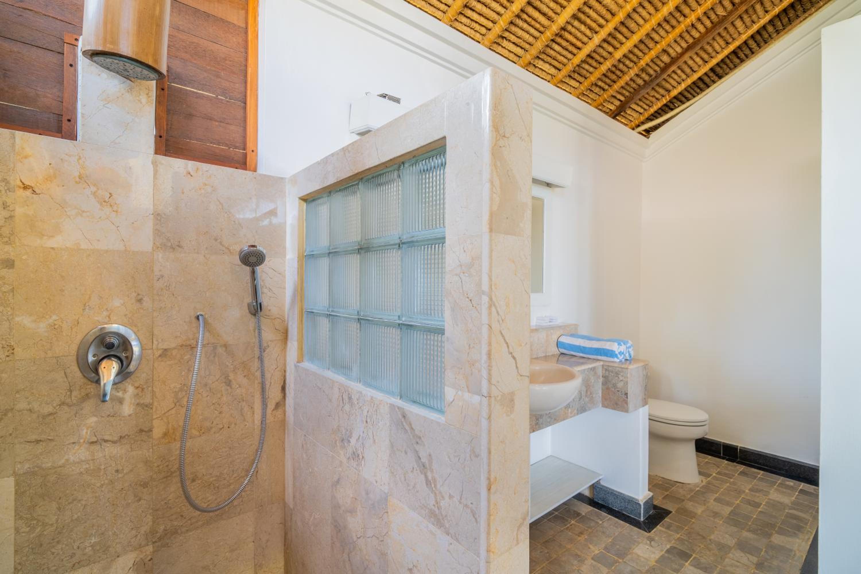One-Bedroom Villa with Ocean View photo 3