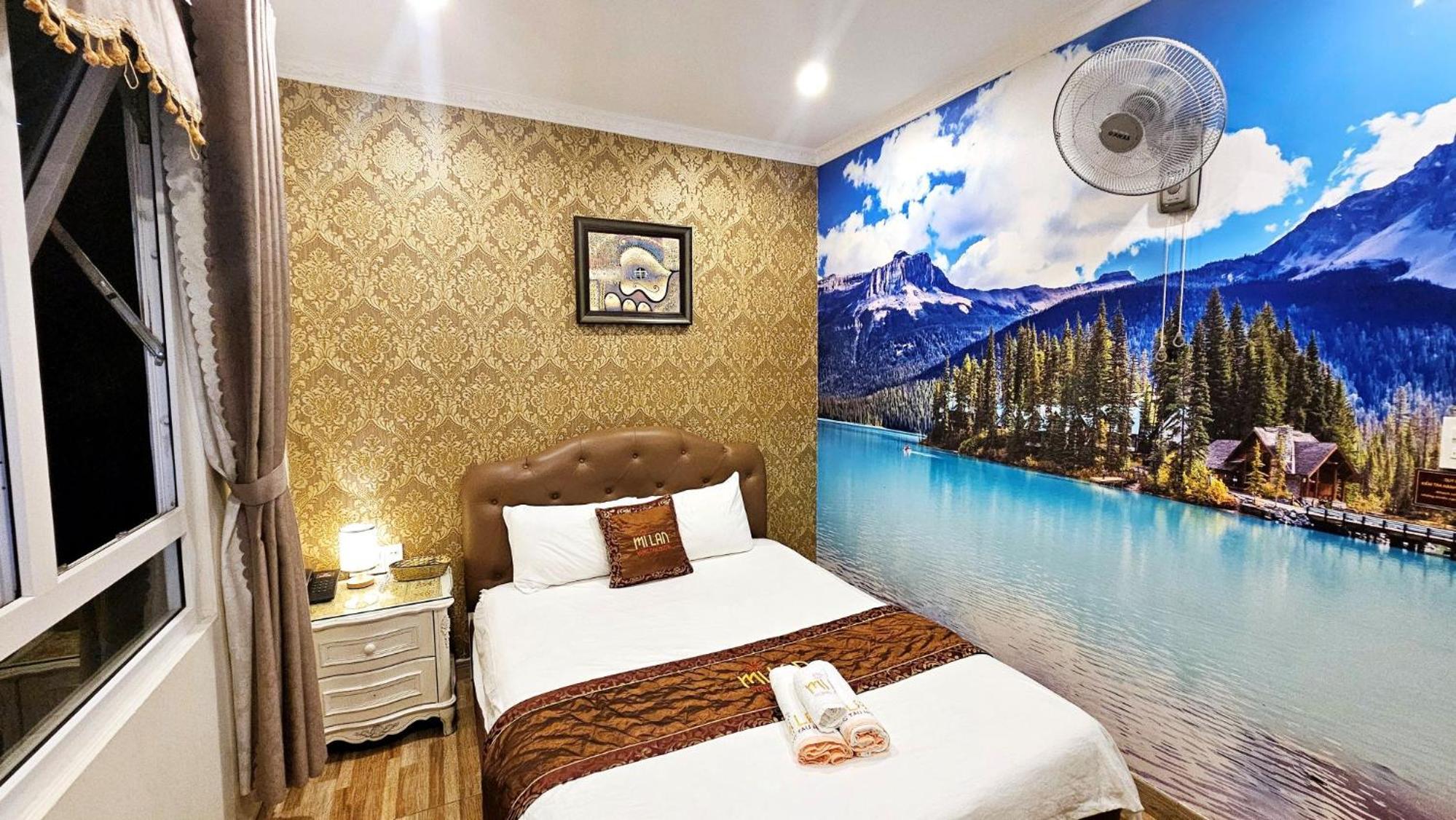 Standard Queen Room - Photo 13