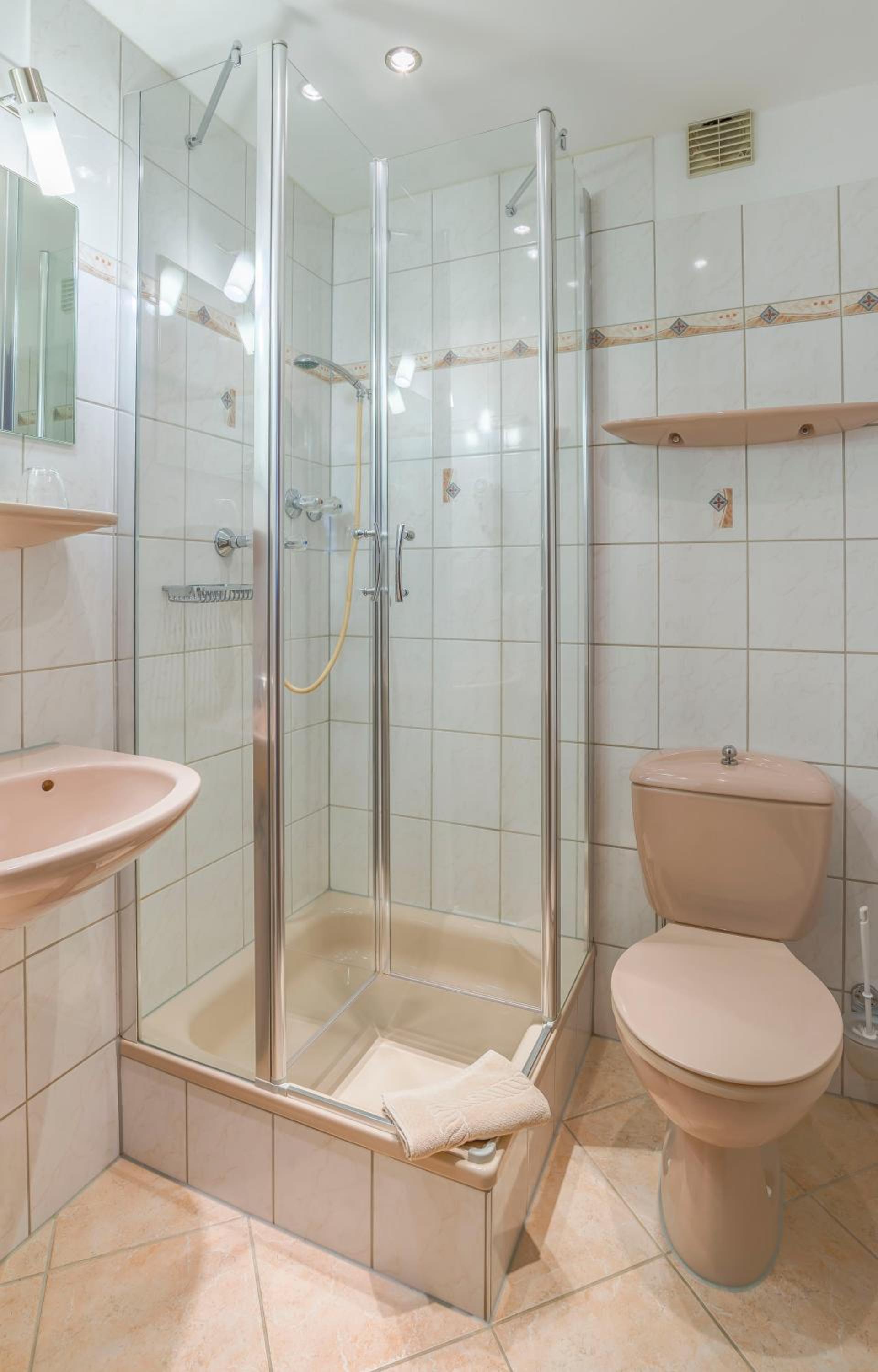 Single Room photo 2