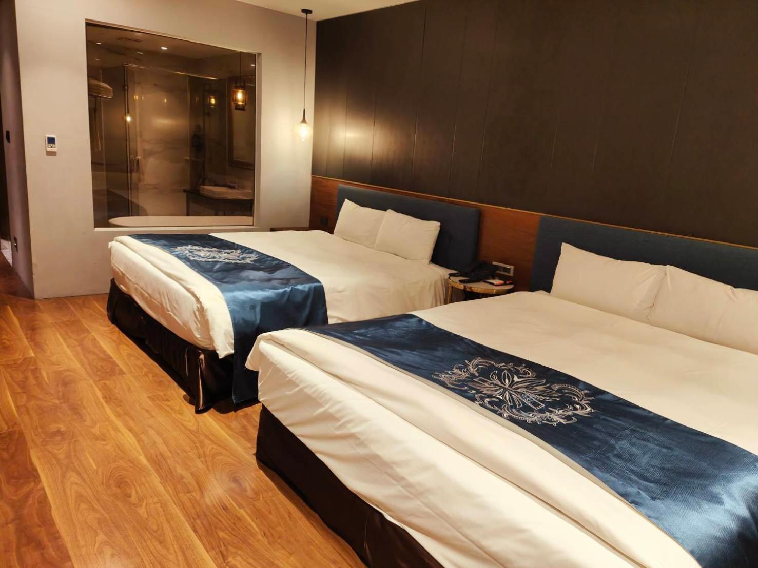 Standard Quadruple Room photo 3