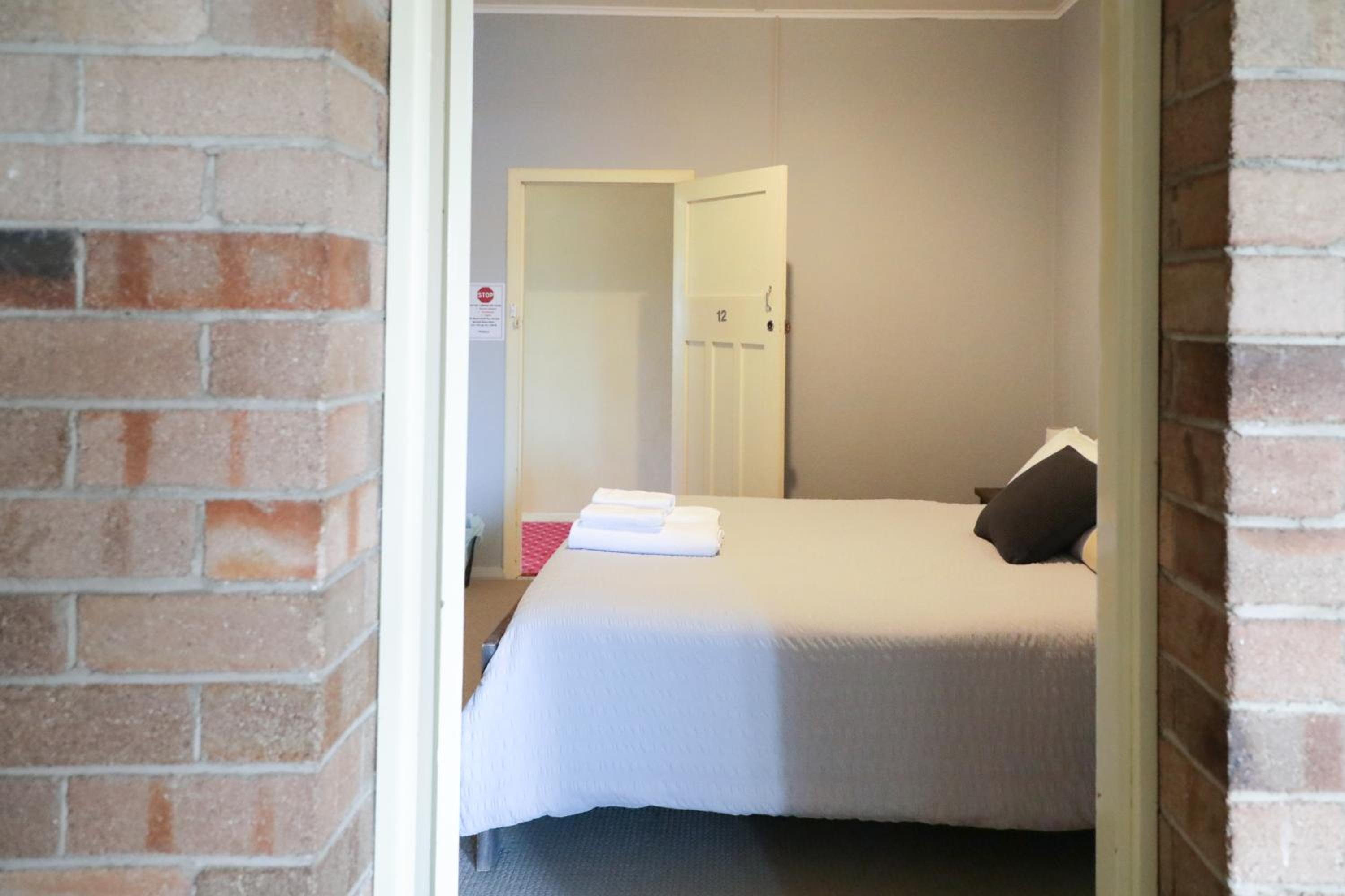 Double or Twin Room with Shared Bathroom