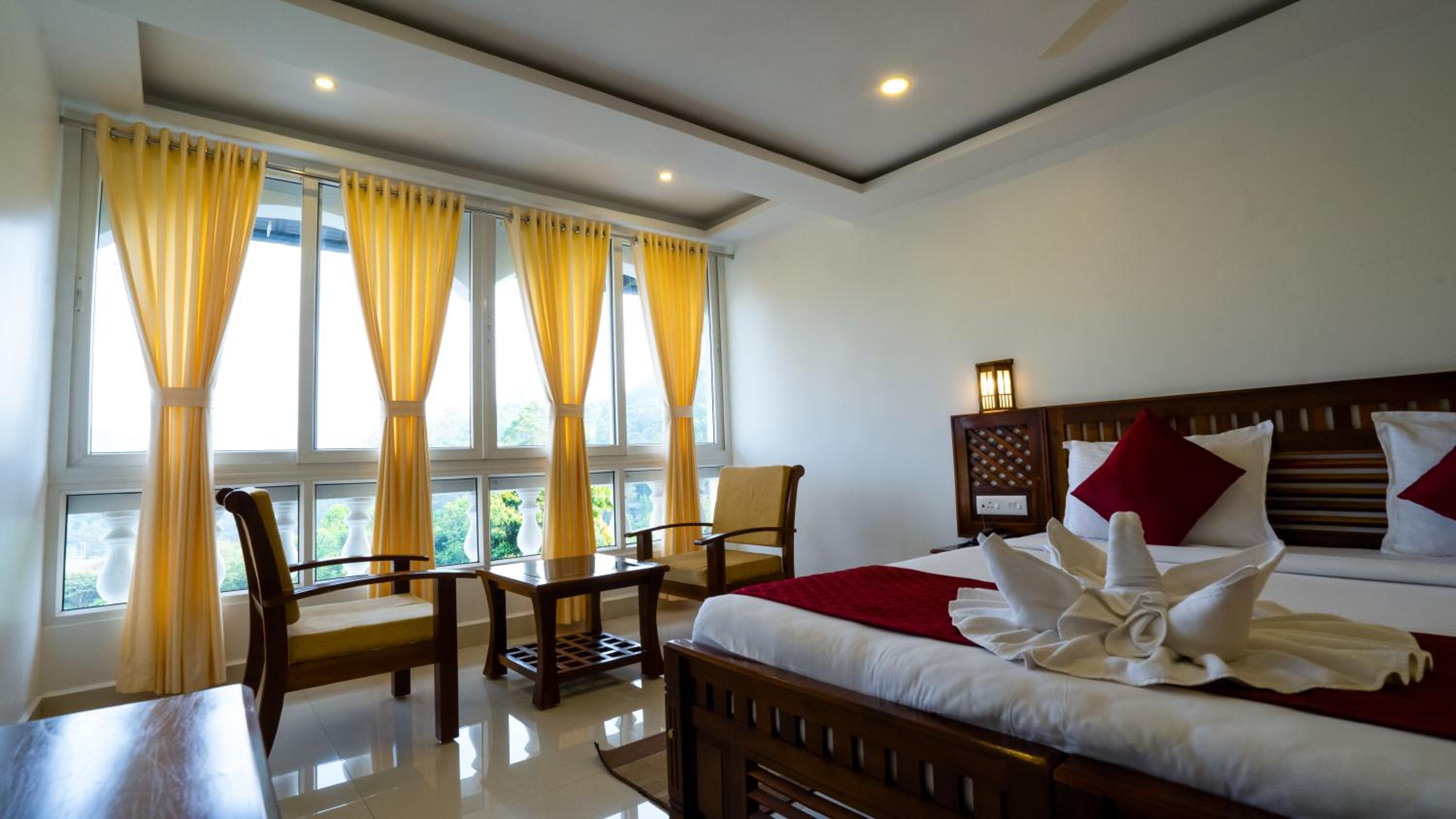 Queen Room