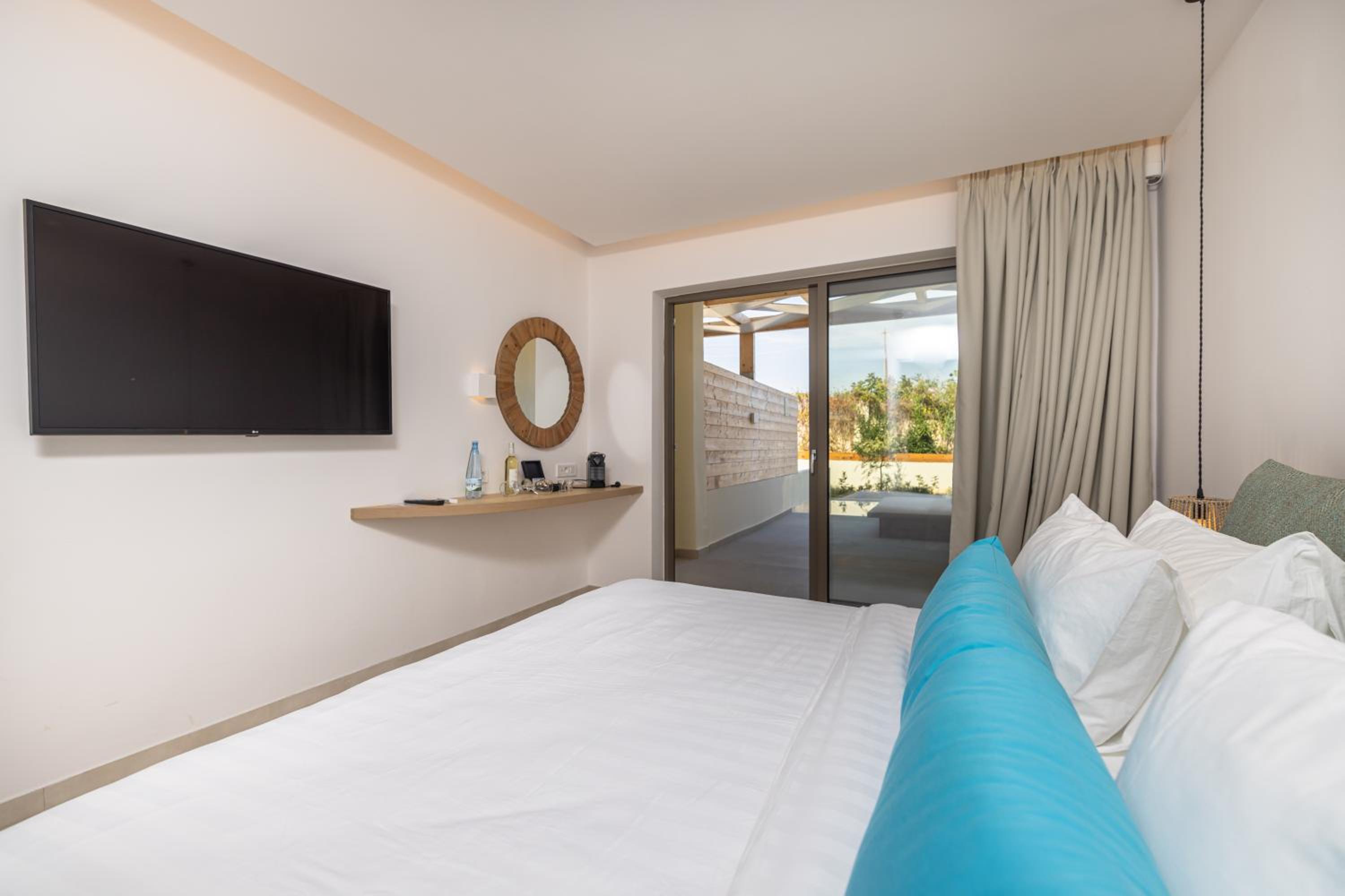 Junior Suite with Private Pool