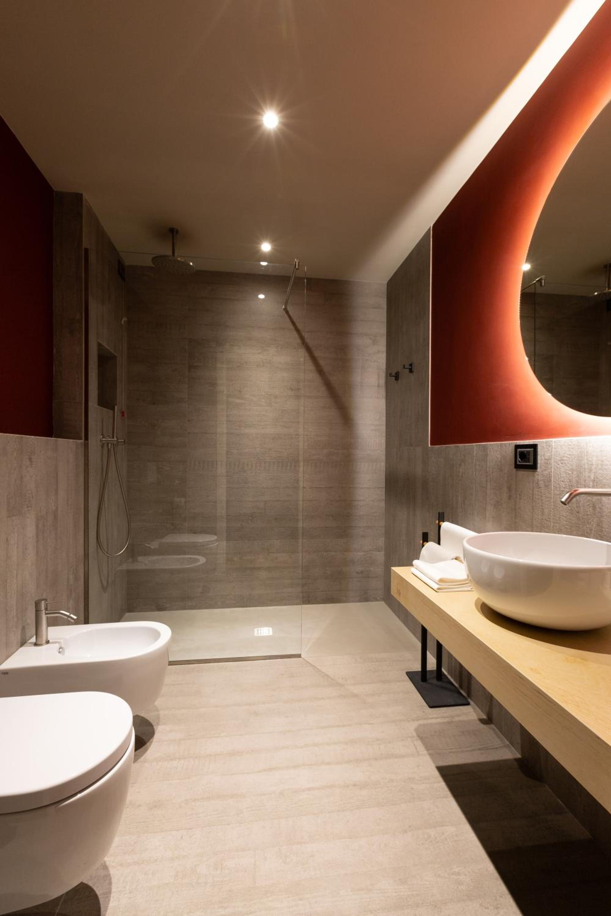 Premium Triple Room - Photo 13