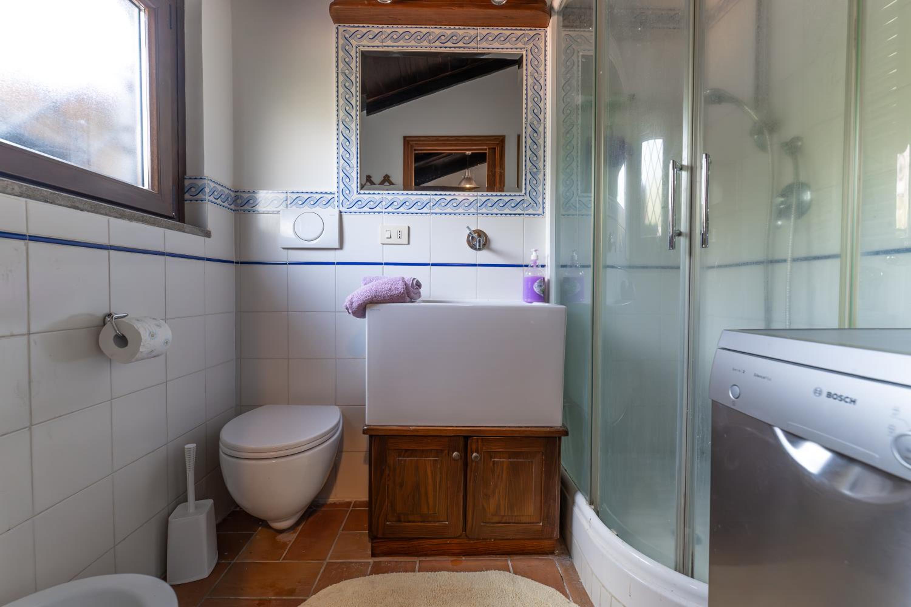 Two-Bedroom House photo 2