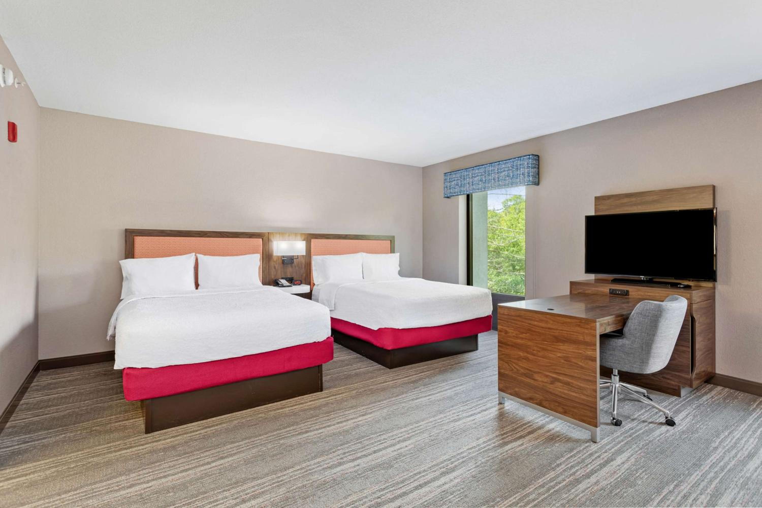 Queen Studio with Two Queen Beds - Non-Smoking