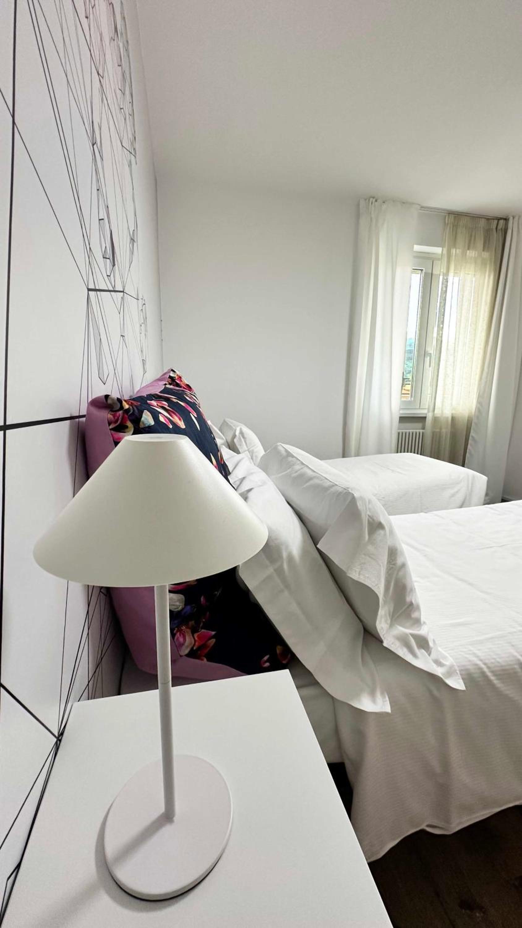 Superior Double or Twin Room - Photo 3