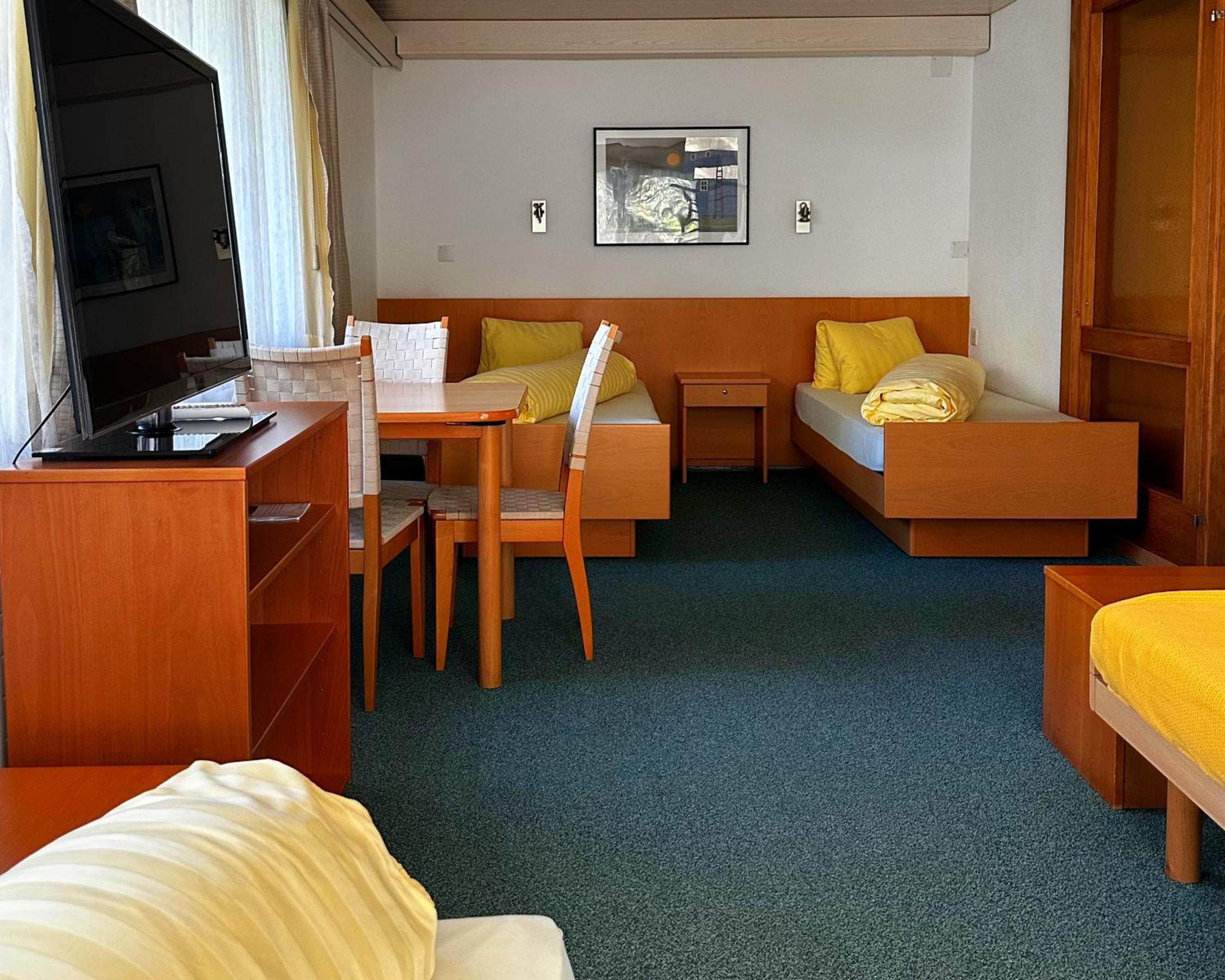 Standard Double Or Twin Room - Photo 4